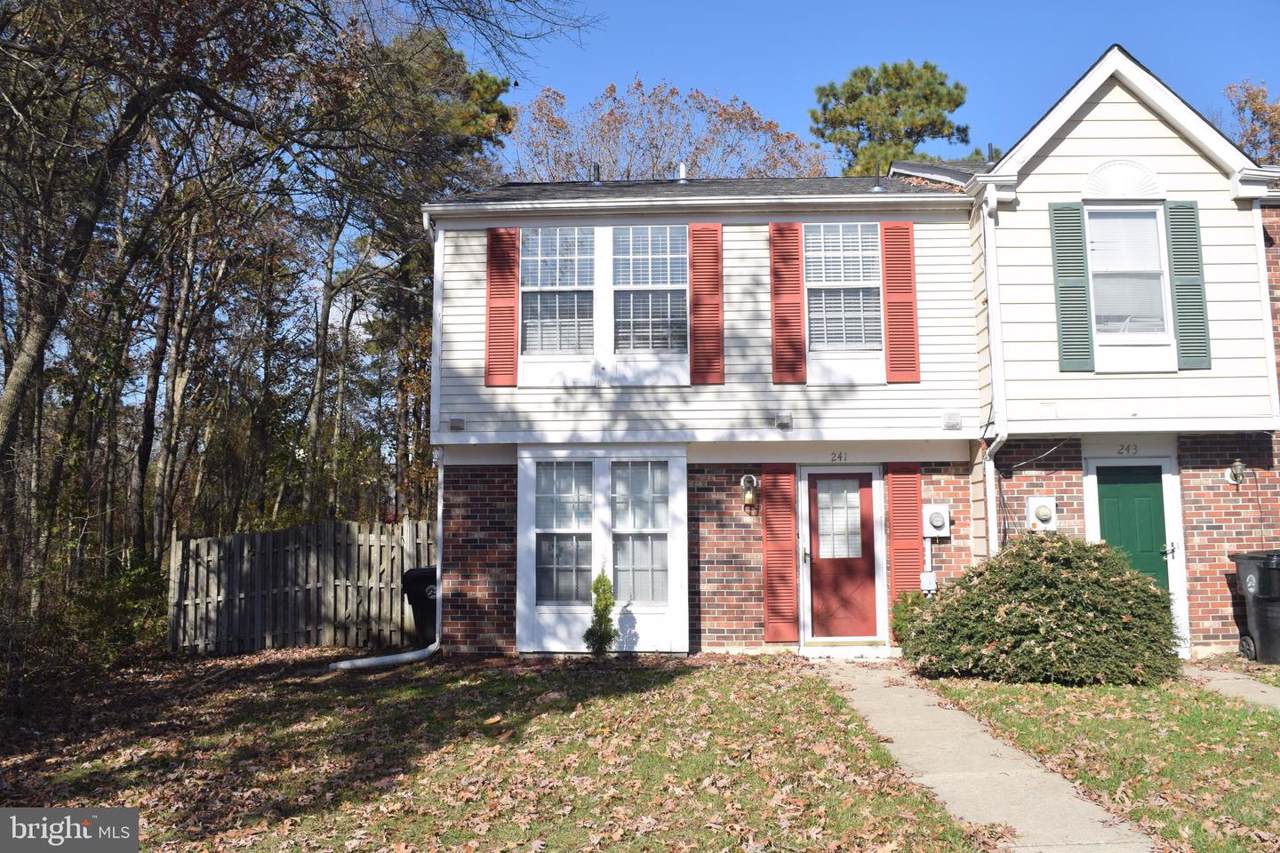 241 Vista Court - Photo 1