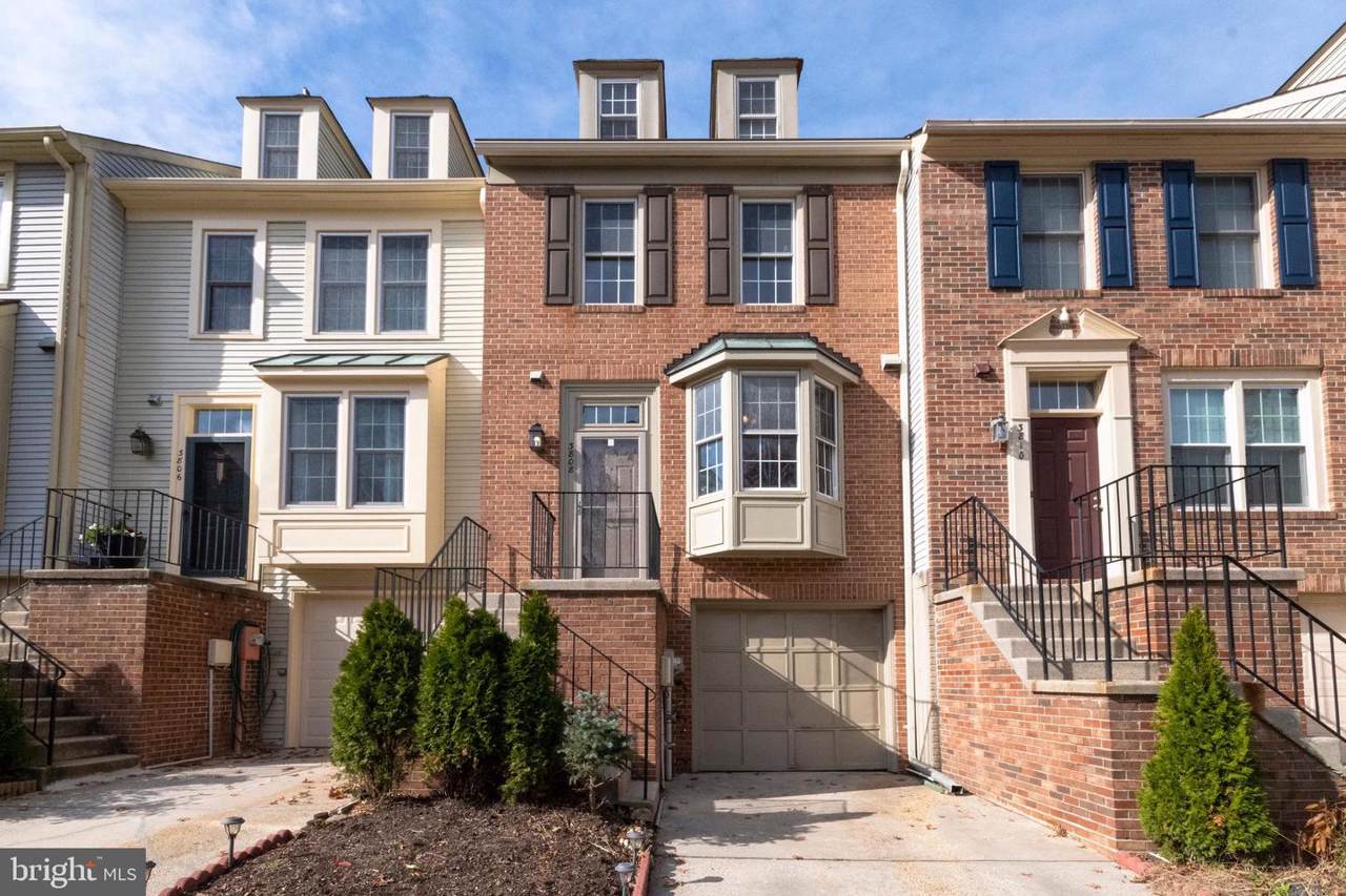 3808 Swan House Court - Photo 1