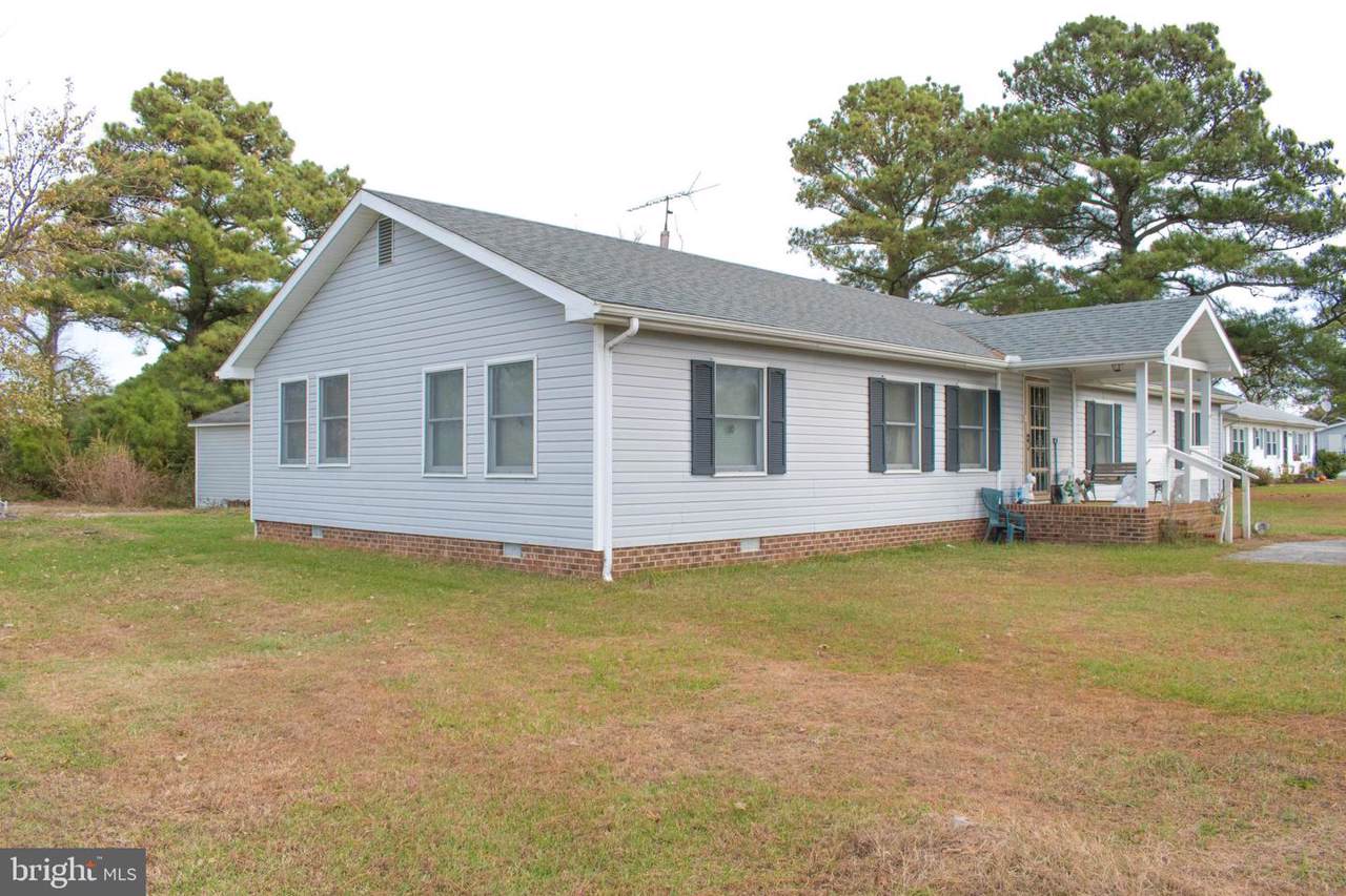 22980 Parkinson Road - Photo 1
