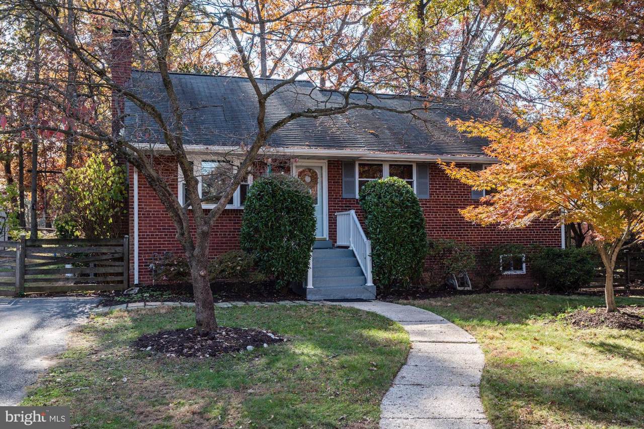 7433 Camp Alger Avenue - Photo 1