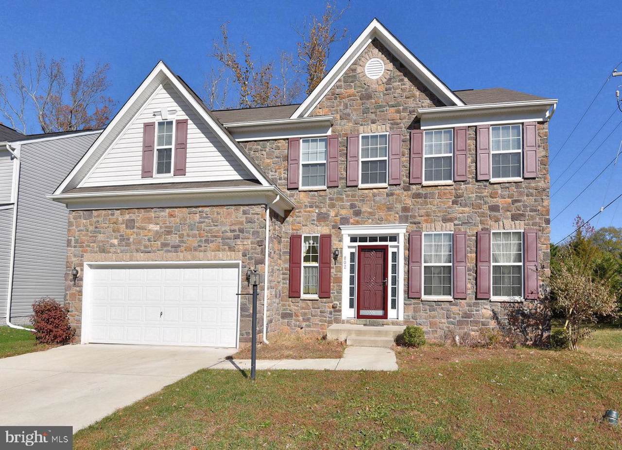 802 Kibec Lane - Photo 1