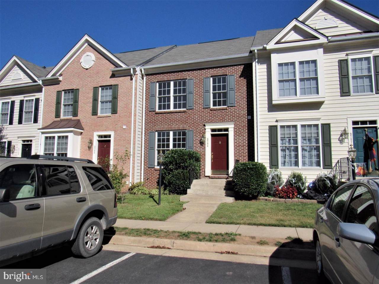 9784 Cheshire Ridge Circle - Photo 1