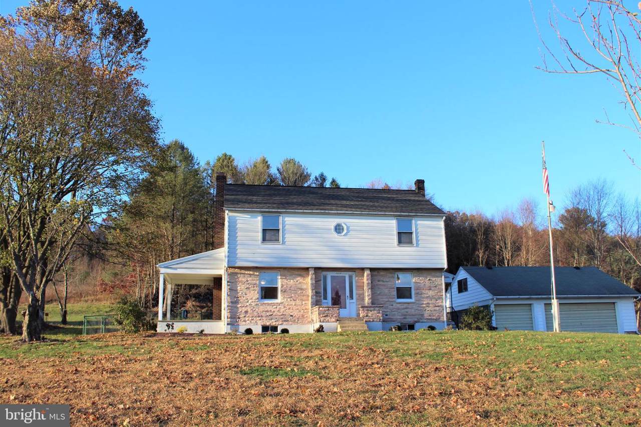 2223 Hemlock Drive - Photo 1