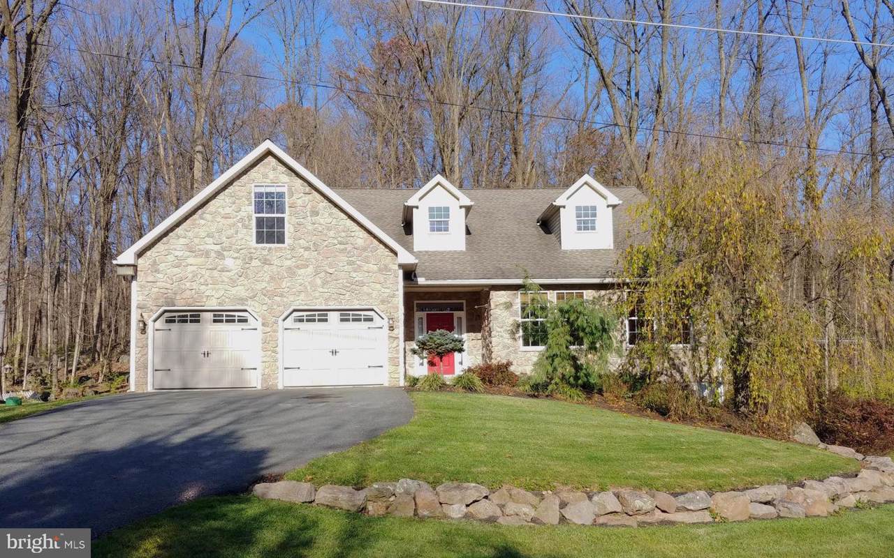 4689 New Holland Road - Photo 1
