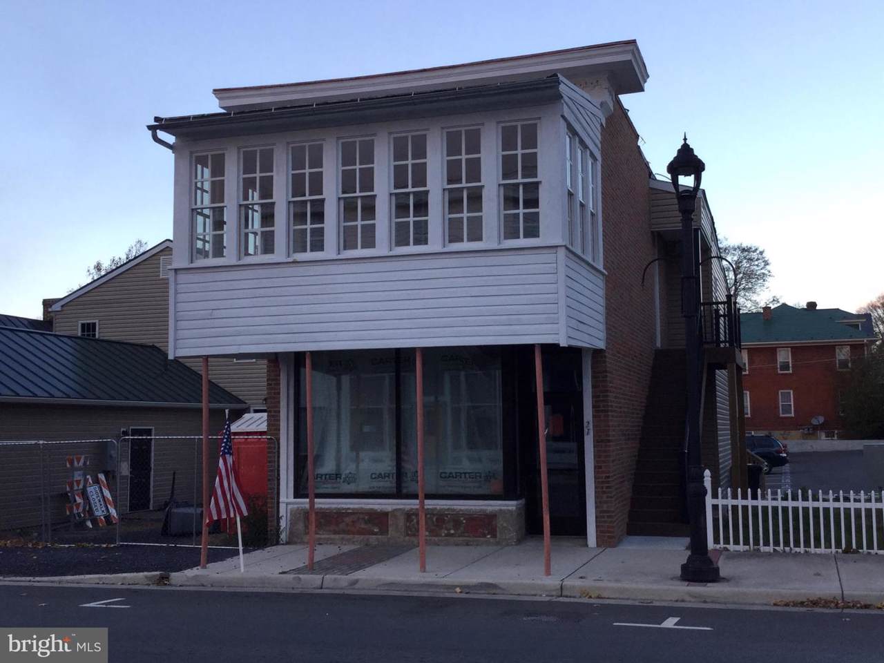 216 King Street - Photo 1