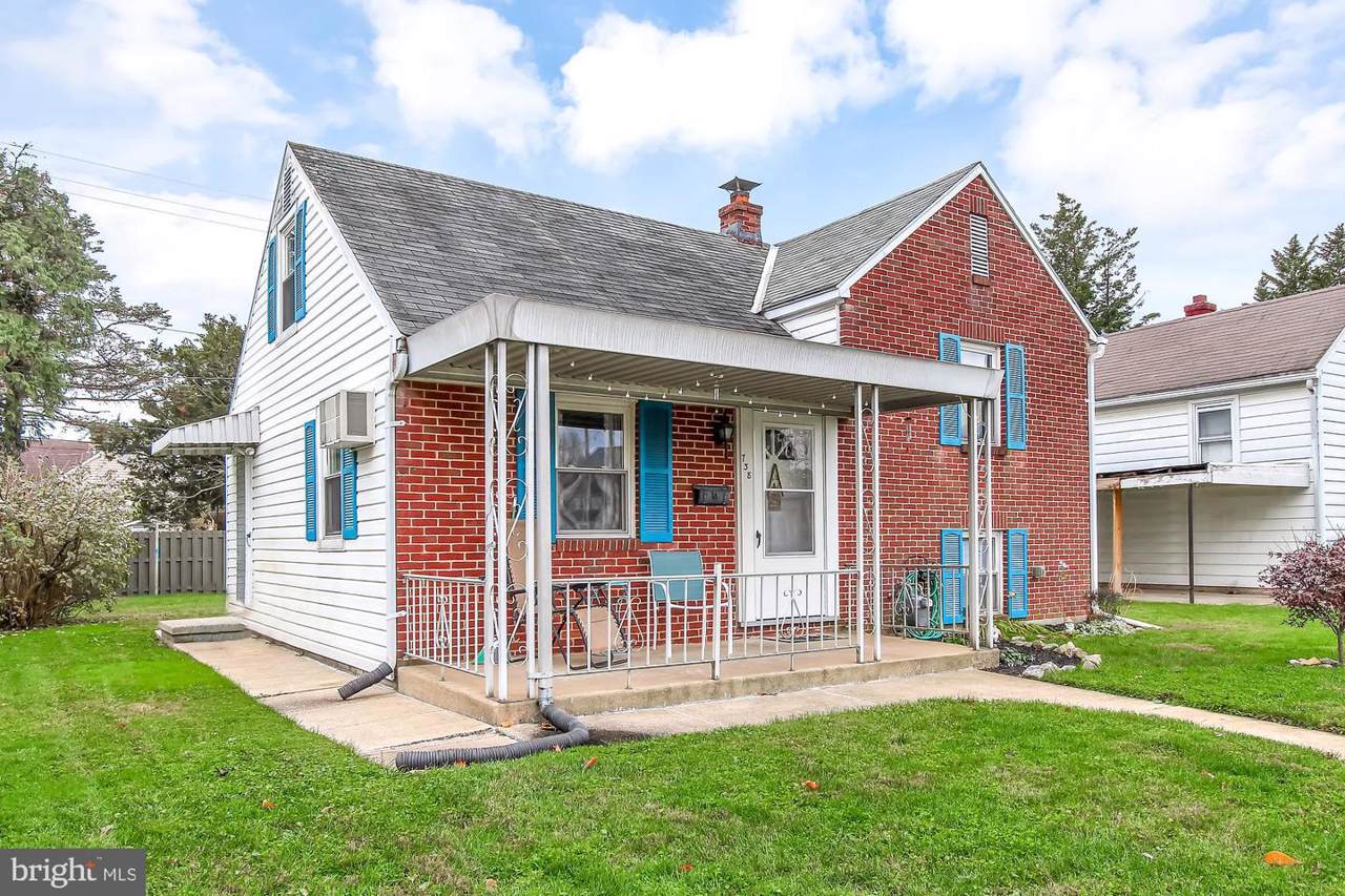 738 Priority Road - Photo 1