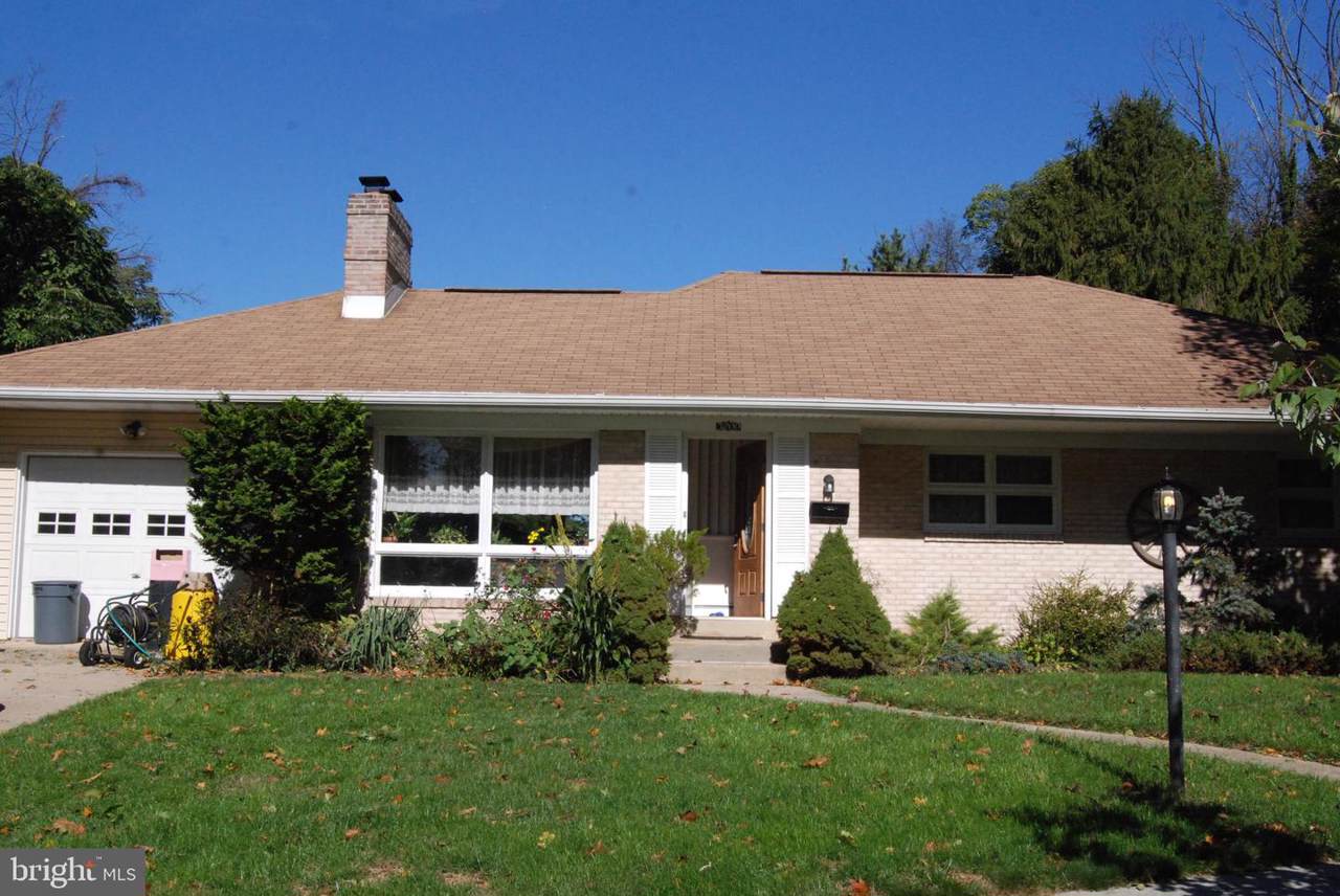 3200 Lescure Avenue - Photo 1