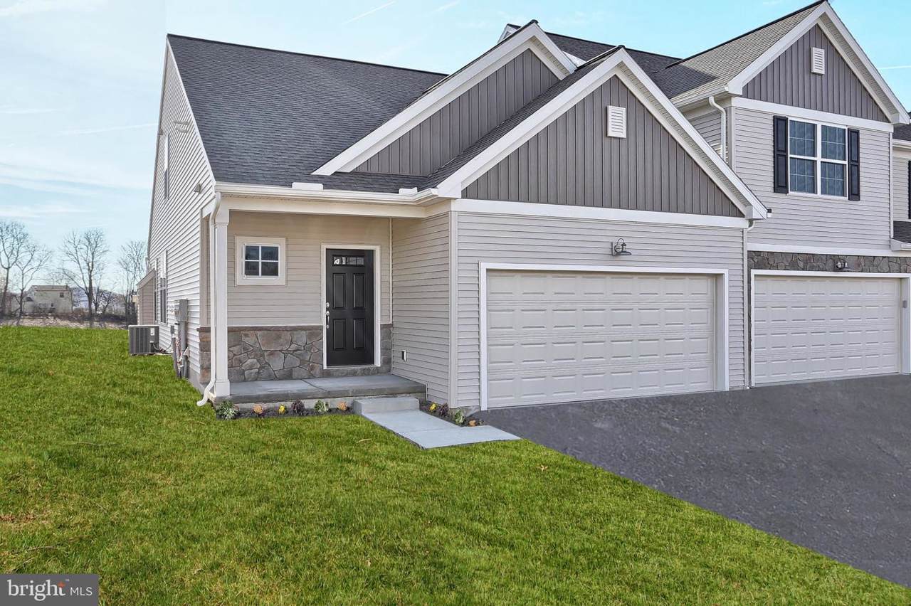 862 Anthony Drive - Photo 1