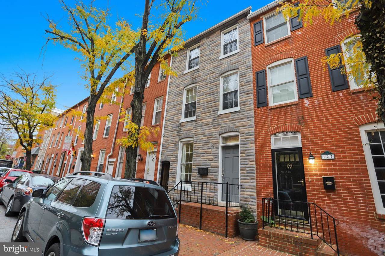 129 West Street - Photo 1