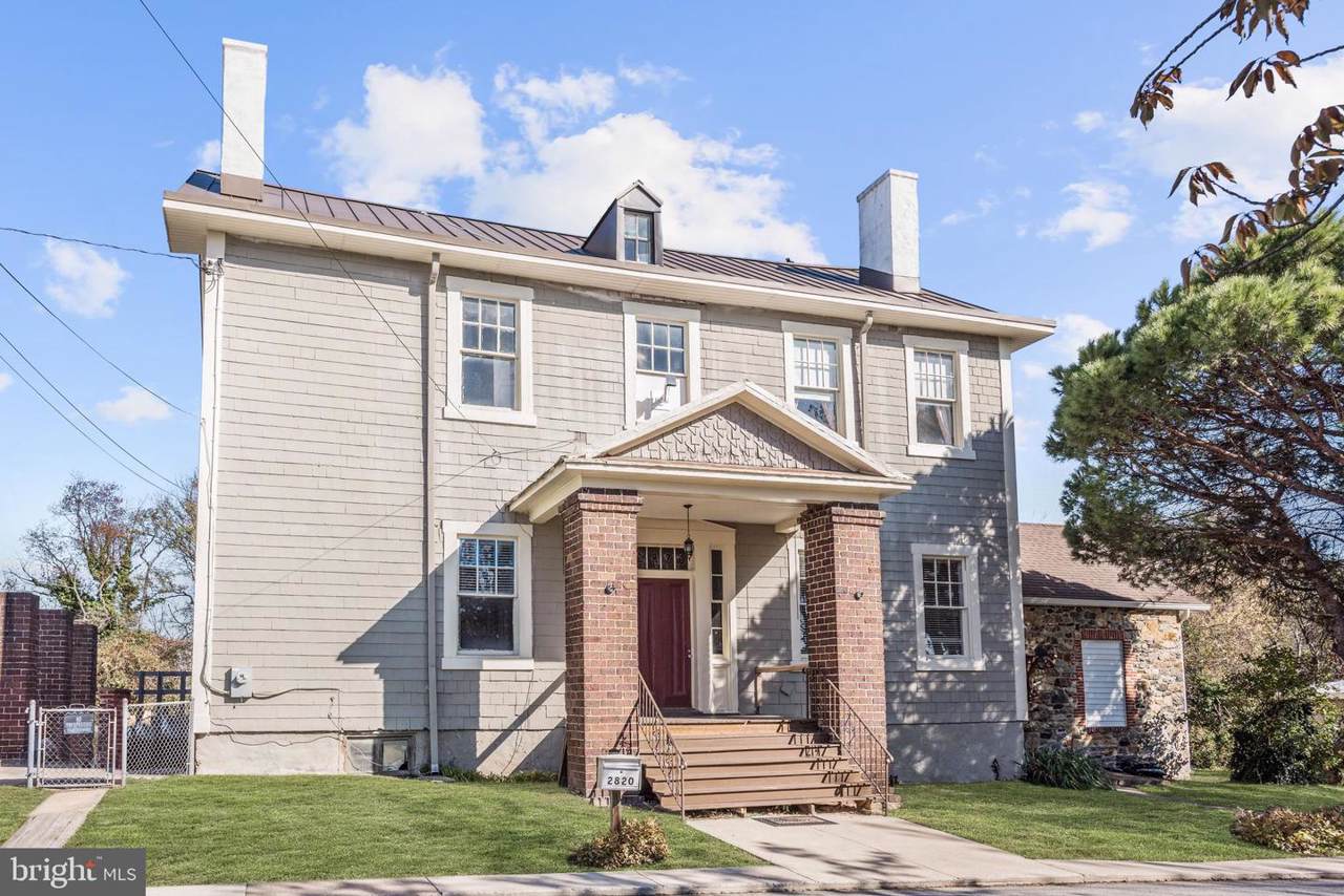 2820 Oak Grove Avenue - Photo 1