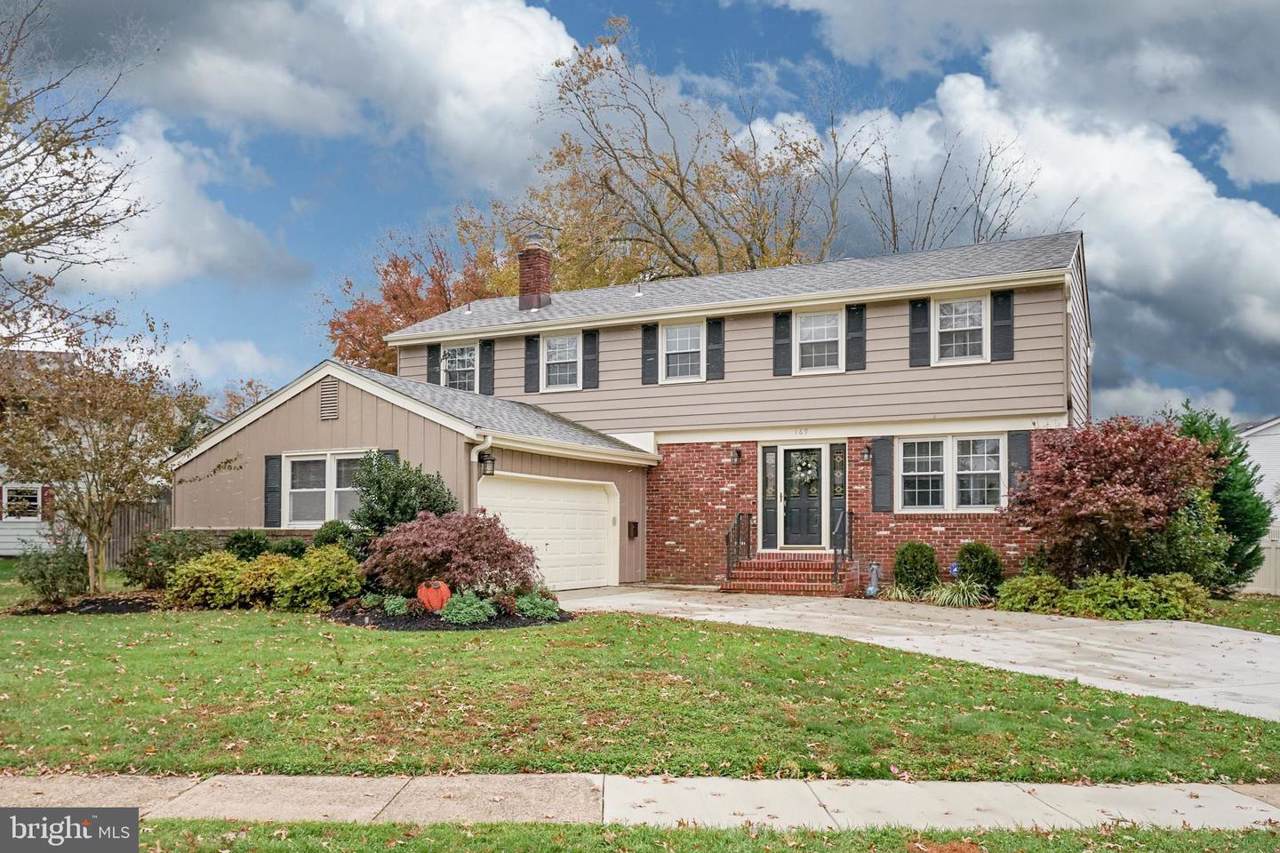 169 Saint Andrews Drive - Photo 1