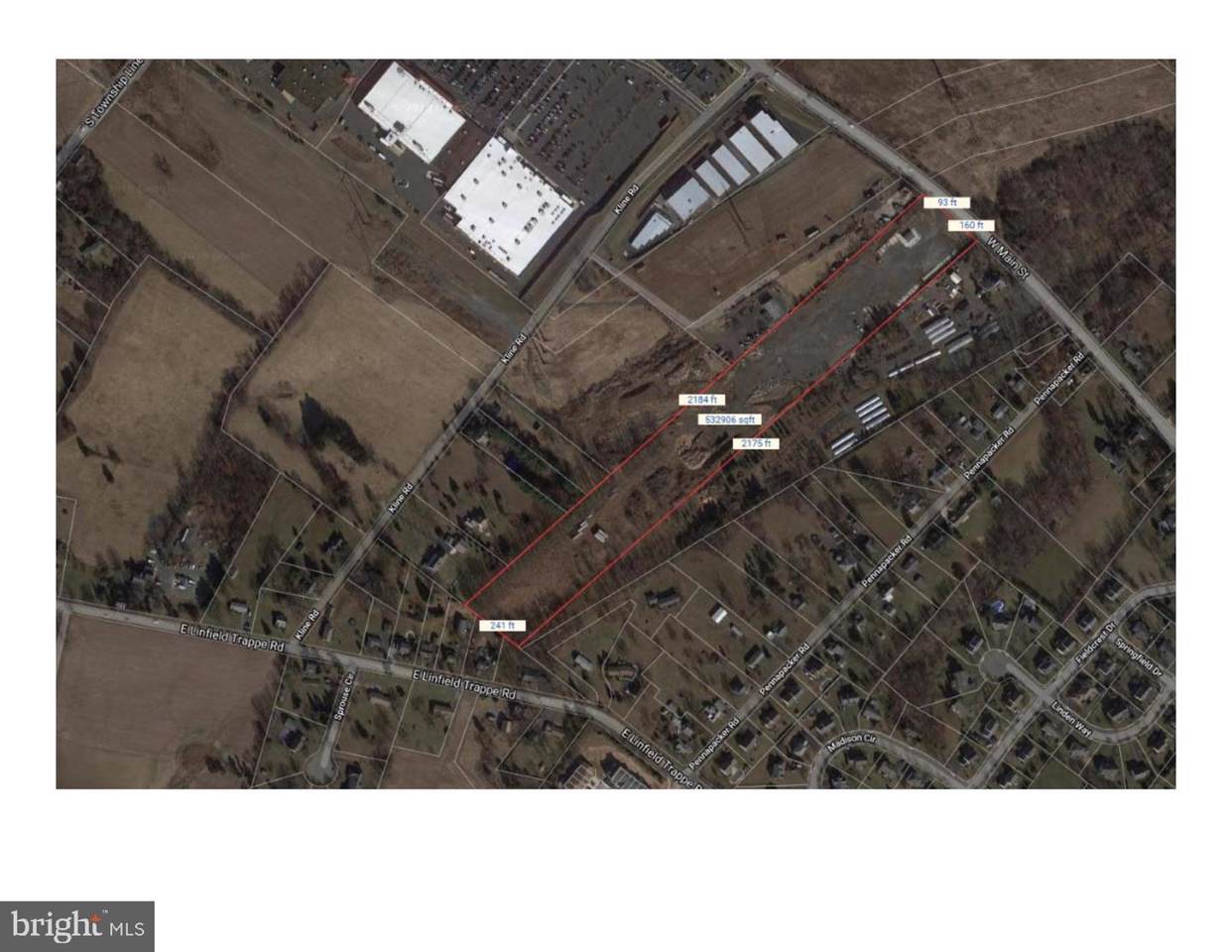 1752 Ridge Pike - Photo 1