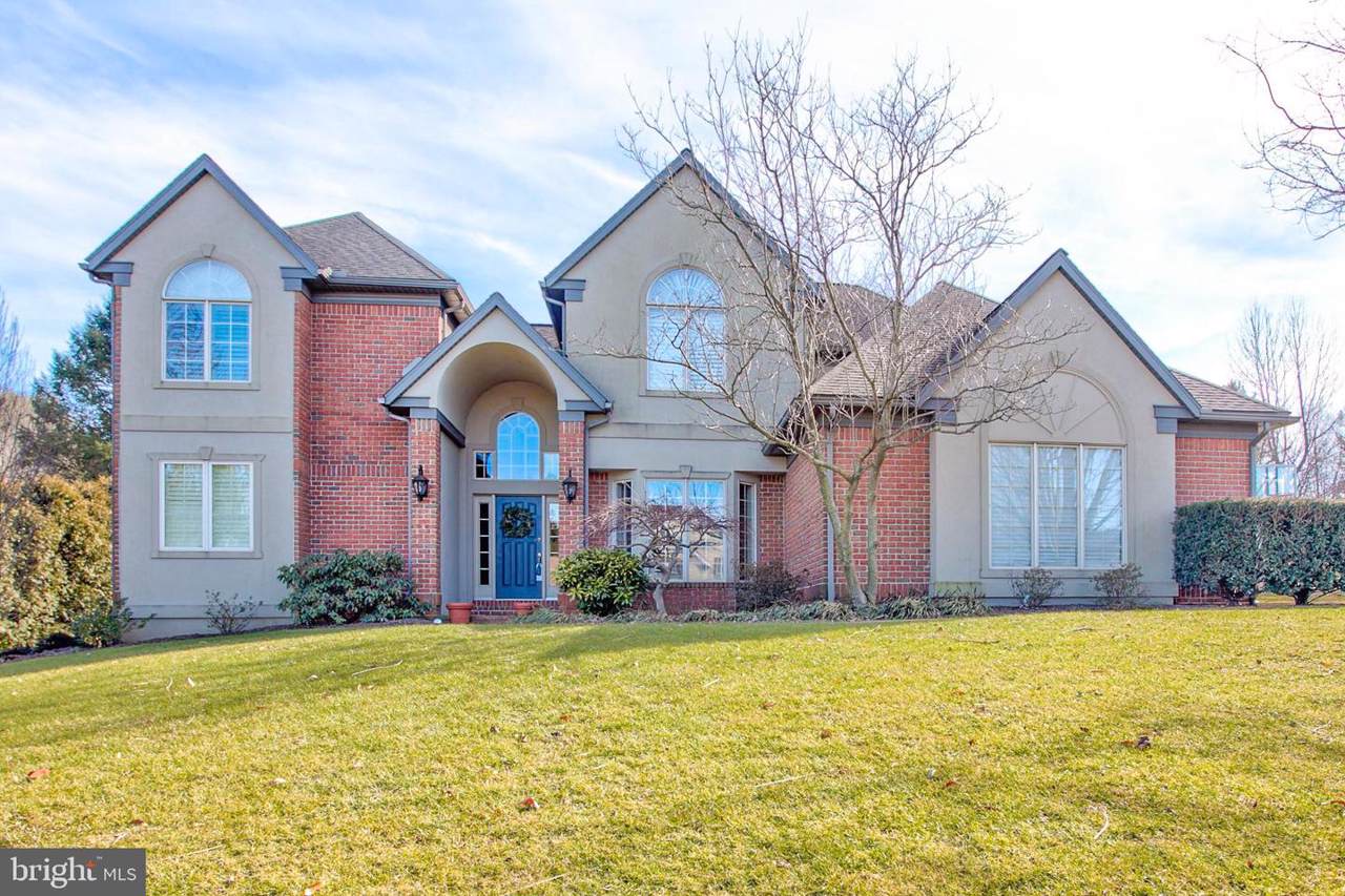 2112 Mallard Drive - Photo 1
