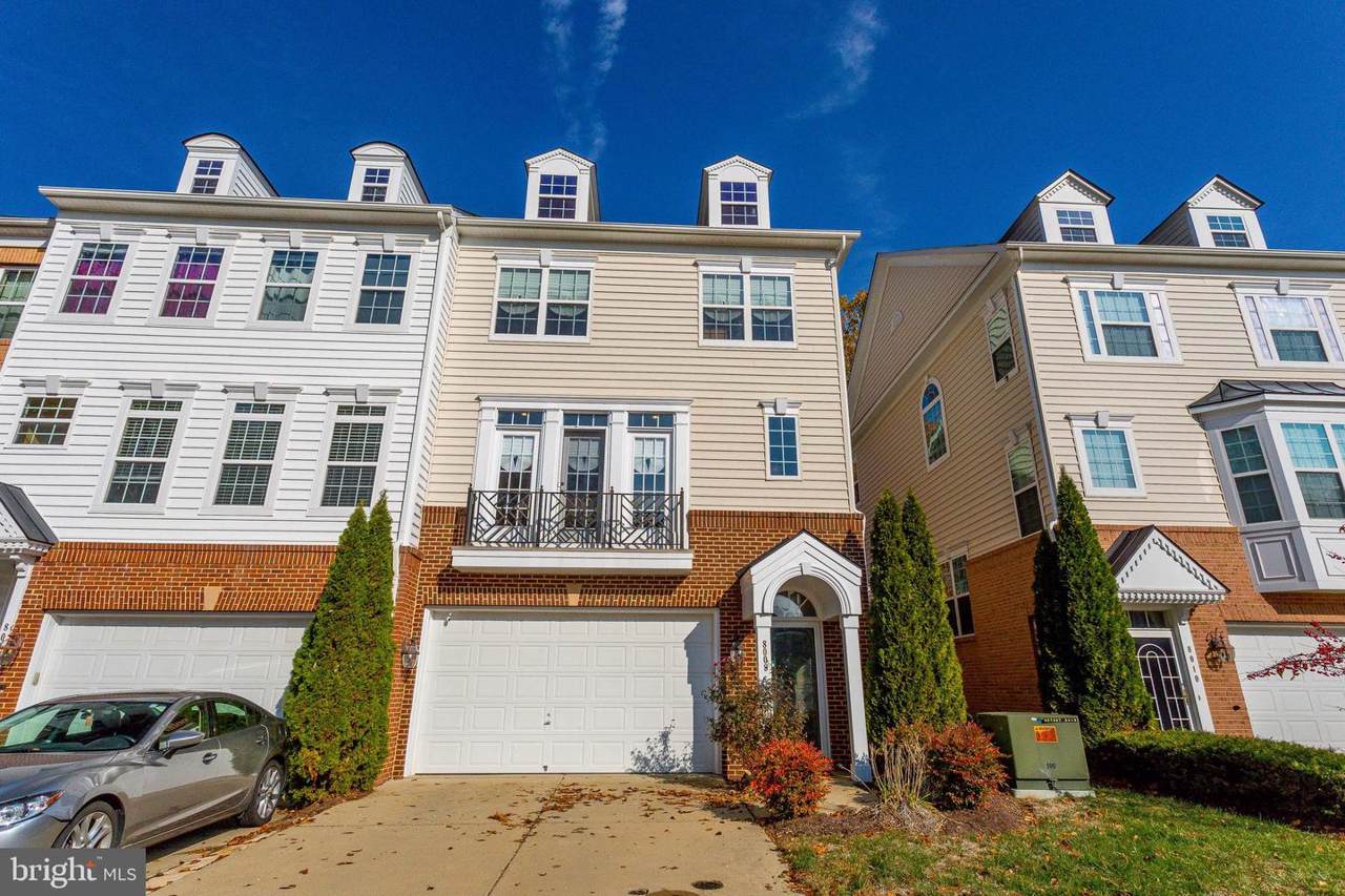 8008 Advantage Lane - Photo 1
