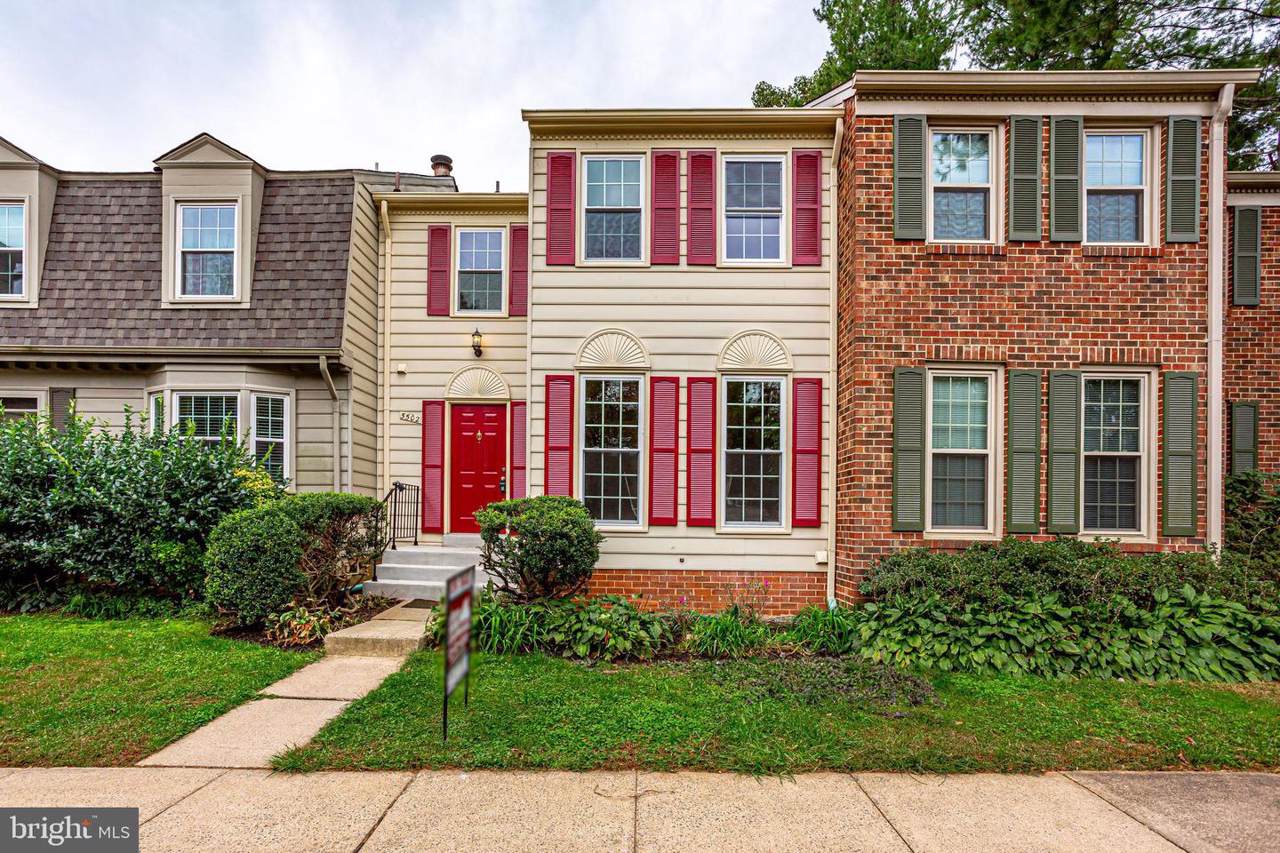 5502 Cheshire Meadows Way - Photo 1