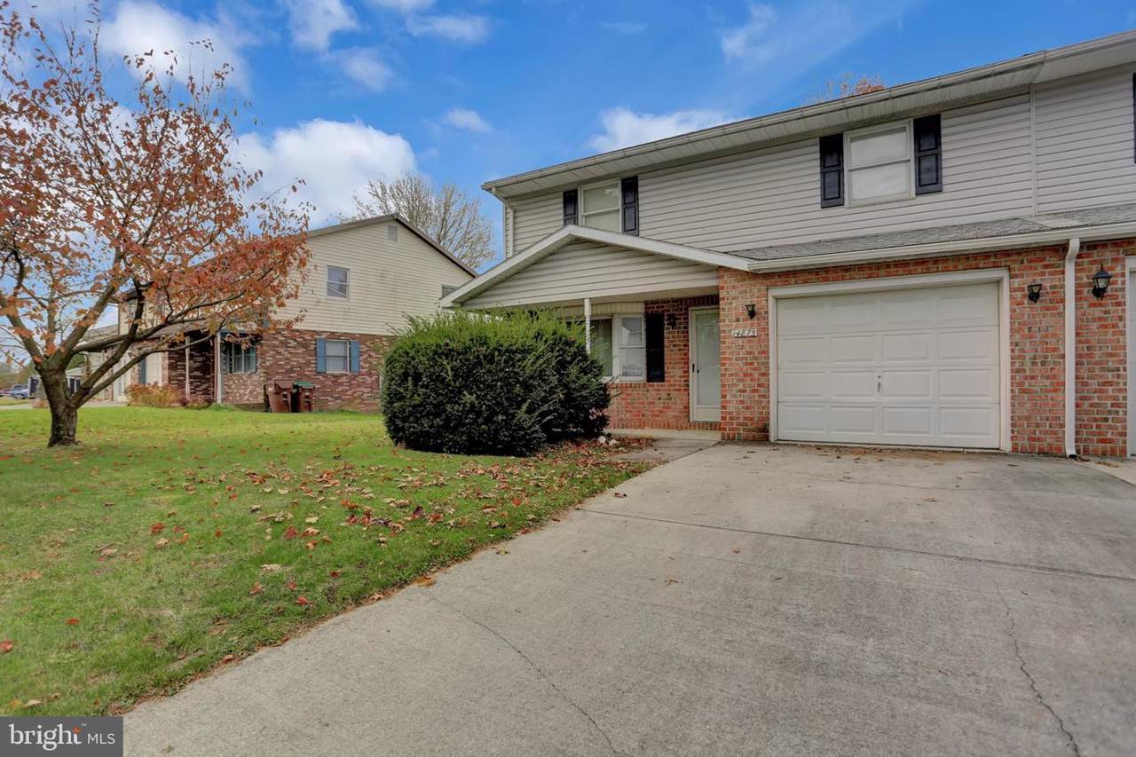 14875 Sherwood Drive - Photo 1