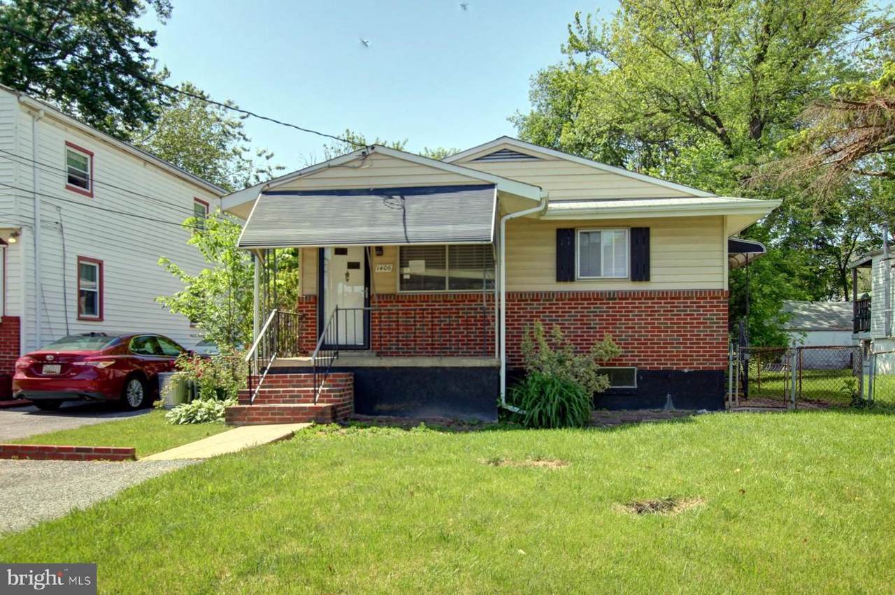 1406 Ingleside Avenue - Photo 1