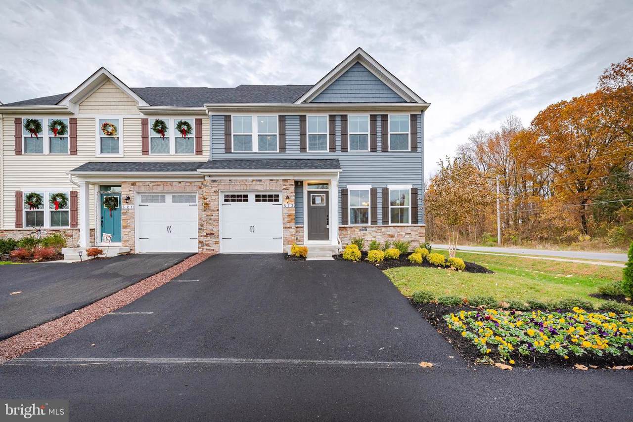 523 Turnstone Court - Photo 1