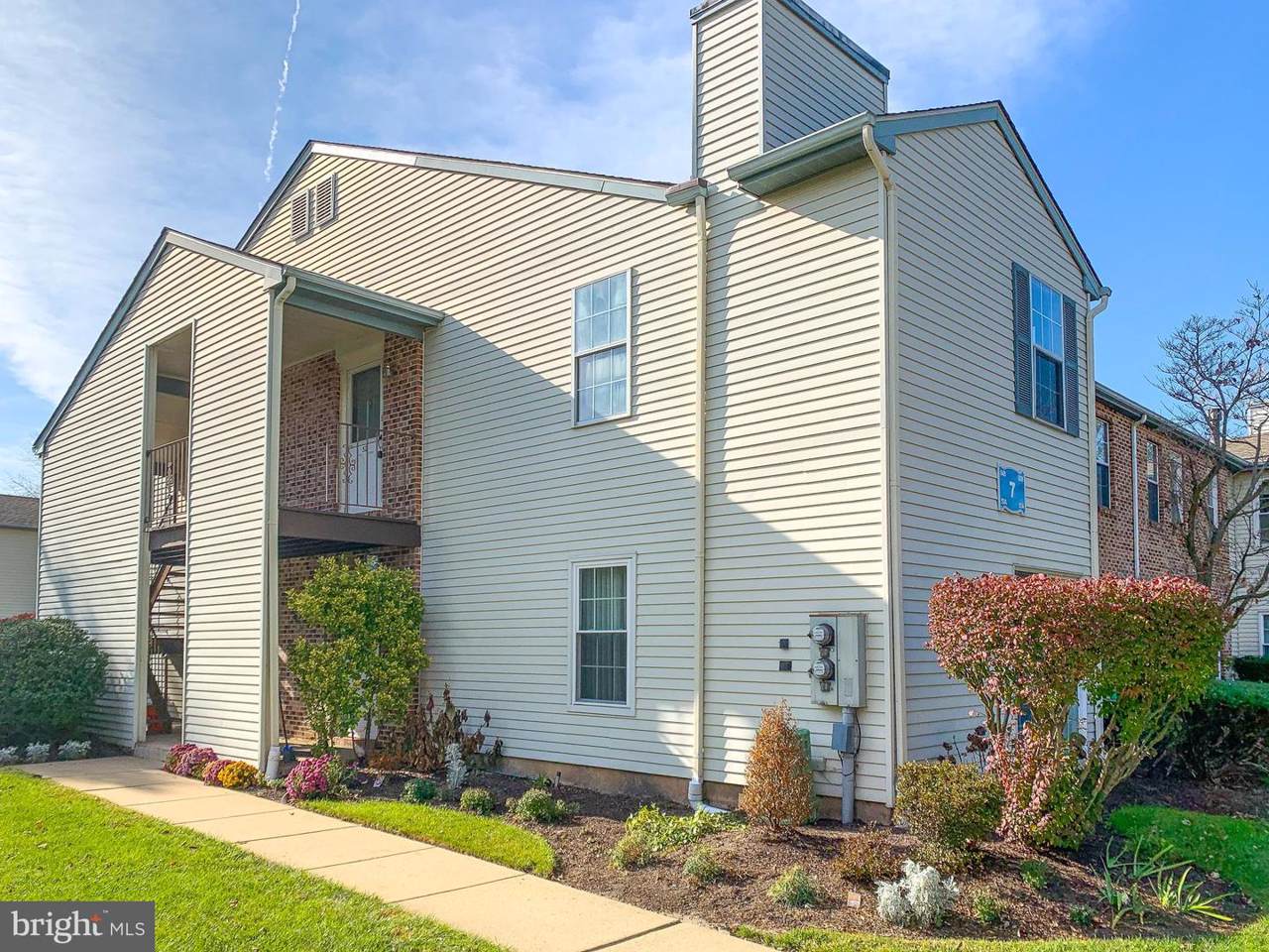 52 Village Lane - Photo 1