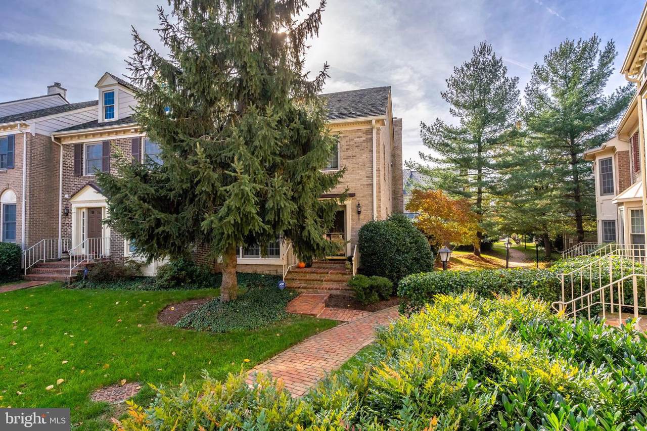 10810 Brewer House Road - Photo 1