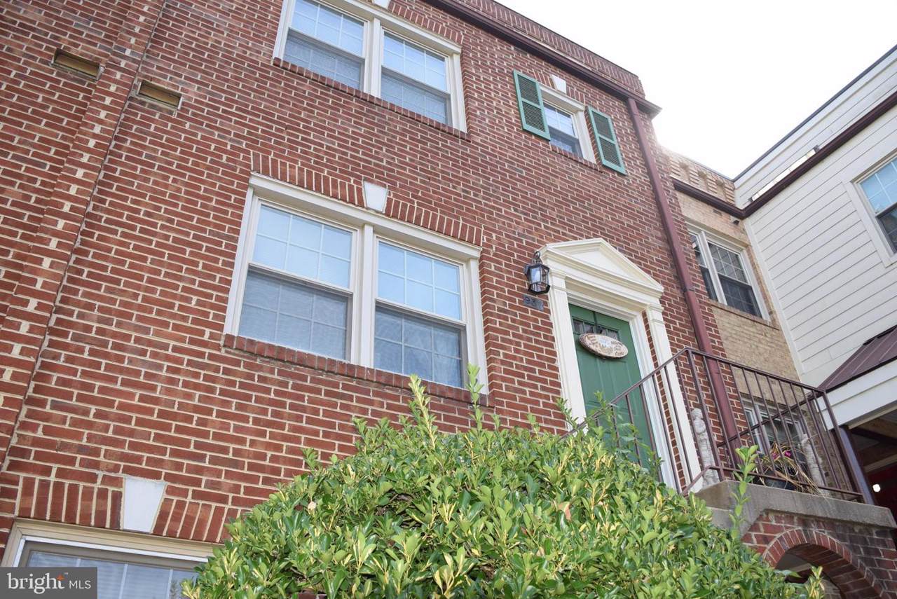 937 Scott Street - Photo 1