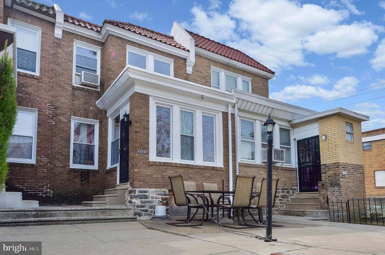 1656 Conlyn Street - Photo 1