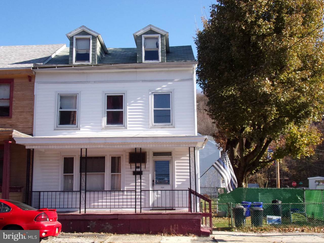 237 Nicholas Street - Photo 1