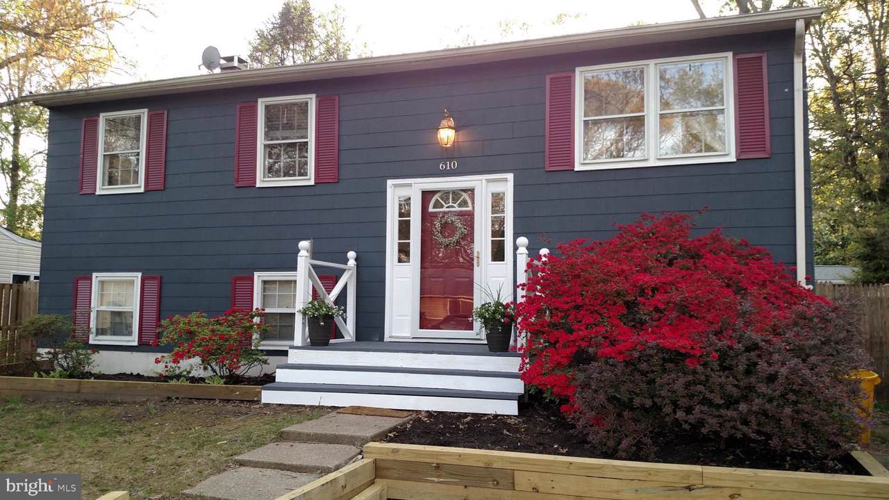 610 Park Road - Photo 1