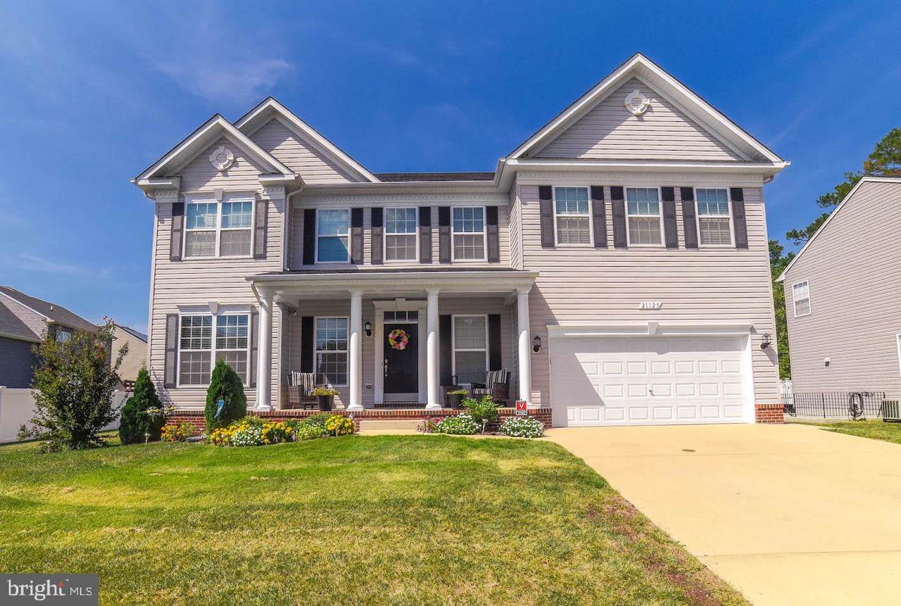 21125 Norhill Lane - Photo 1
