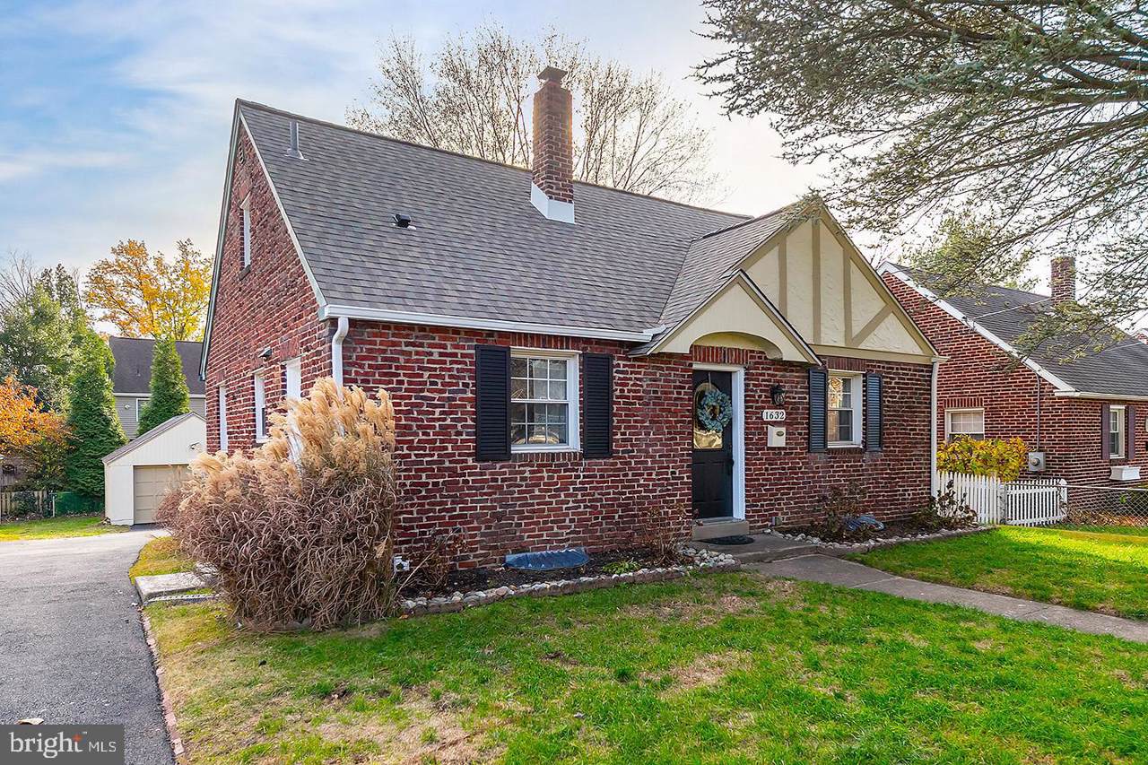 1632 Maple Avenue - Photo 1
