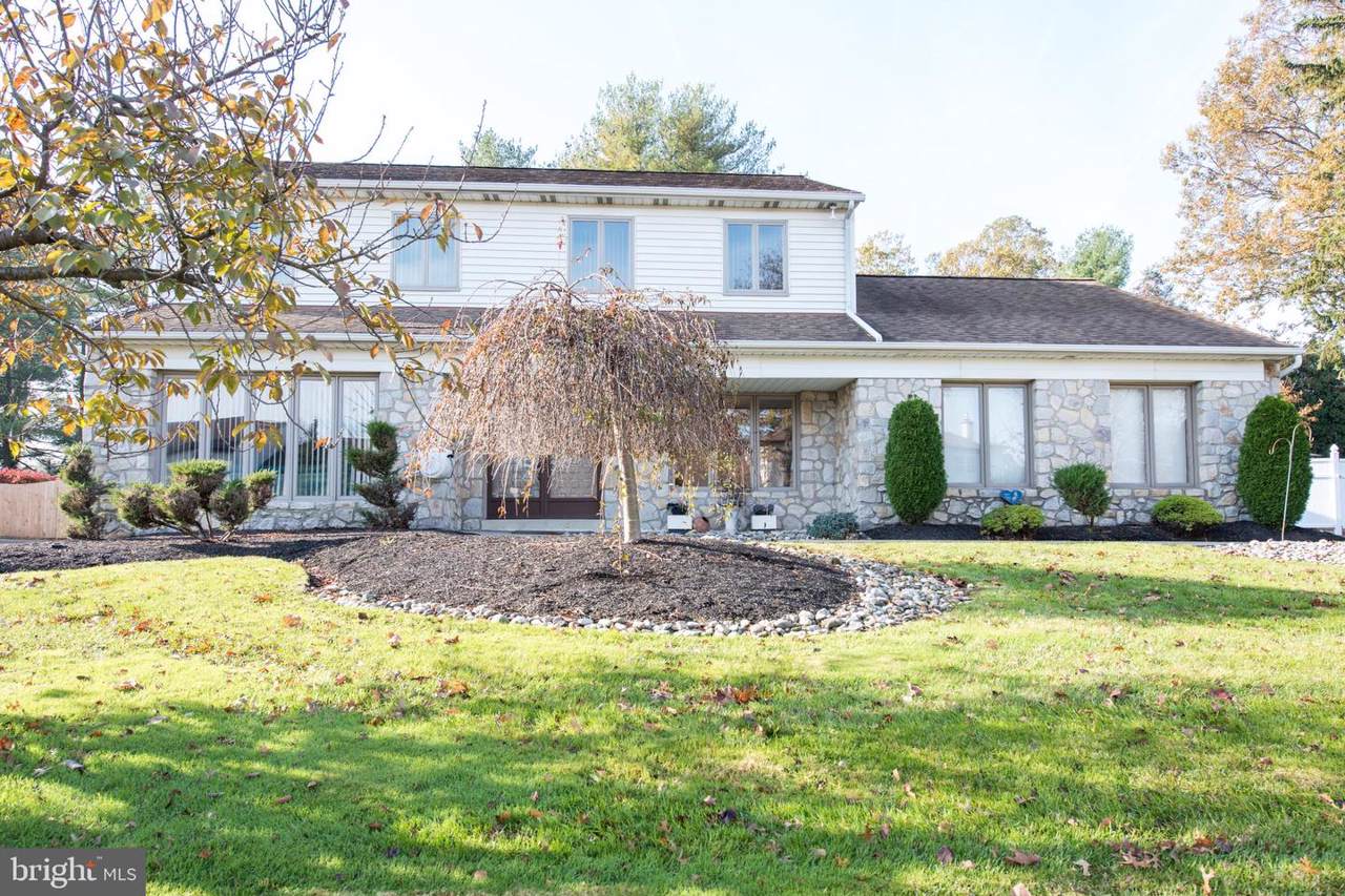 1840 Autumn Leaf Lane - Photo 1 1840 Autumn Leaf Lane - Photo 1