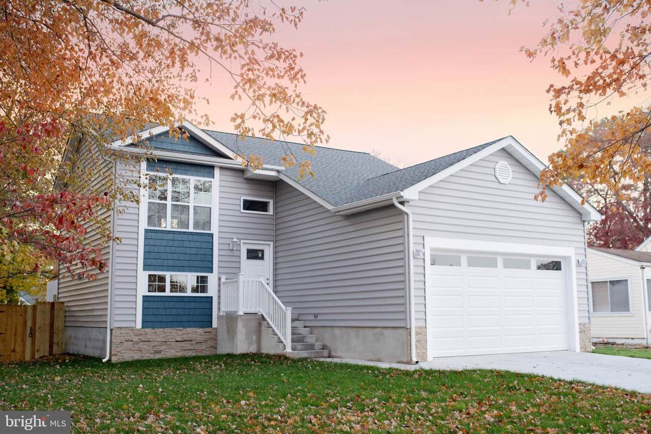 488 East Avenue - Photo 1