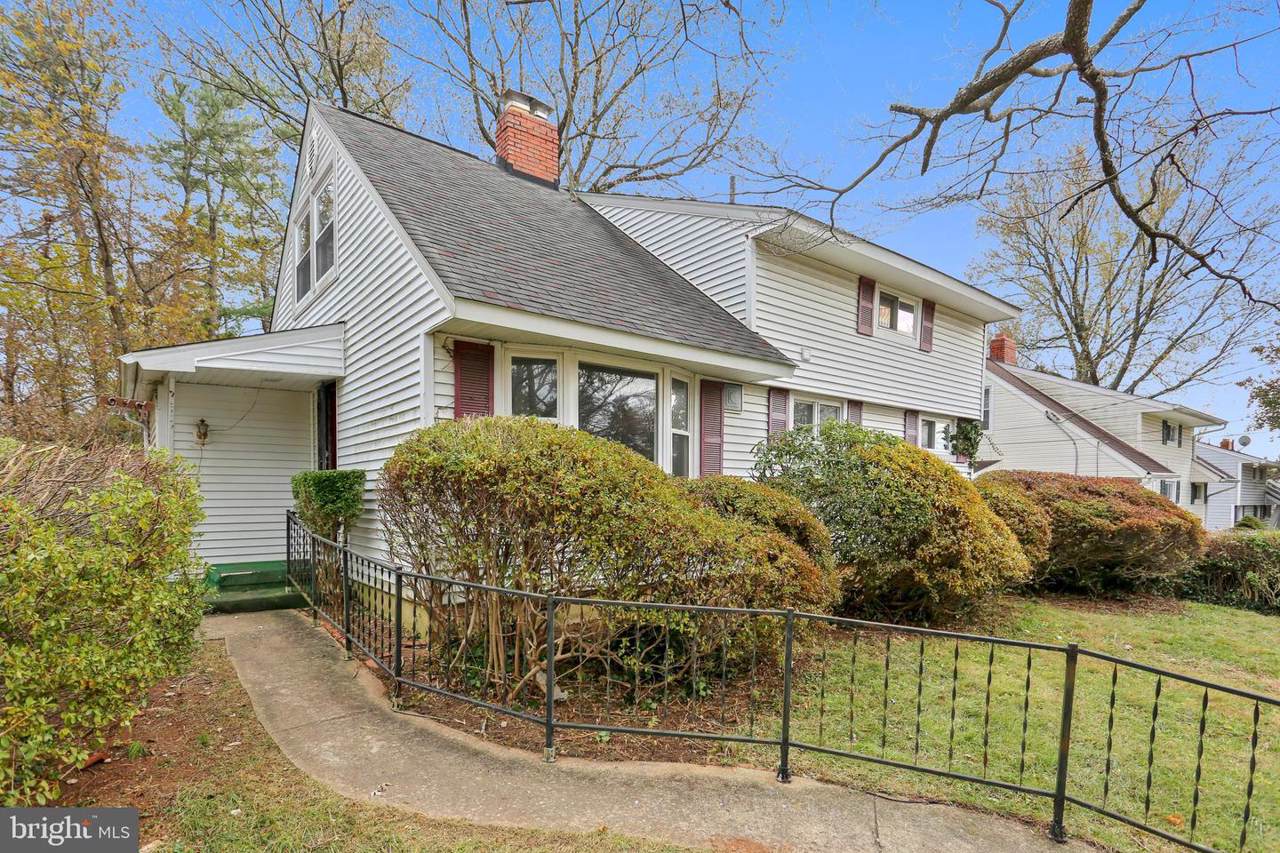 317 Broadwood Drive - Photo 1