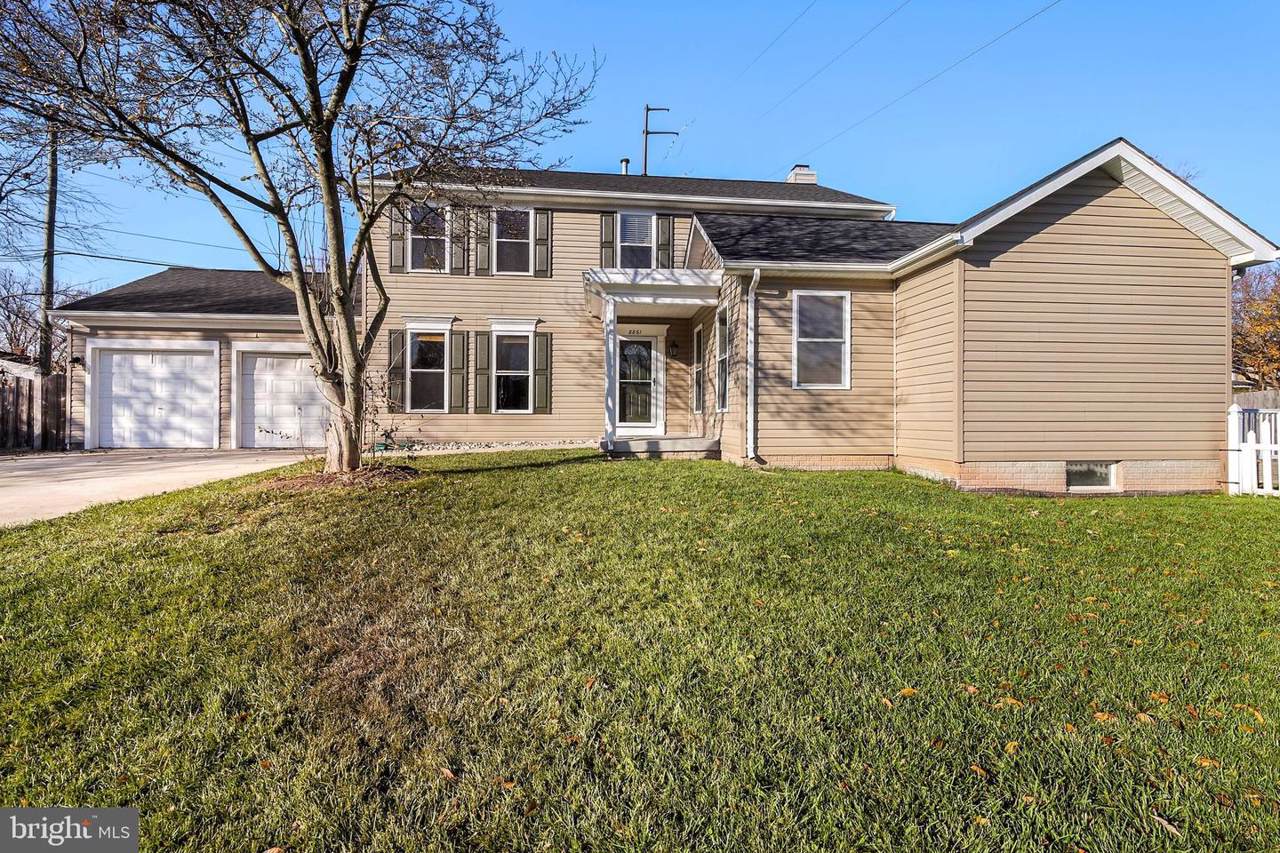 8861 Old Lewis Court - Photo 1