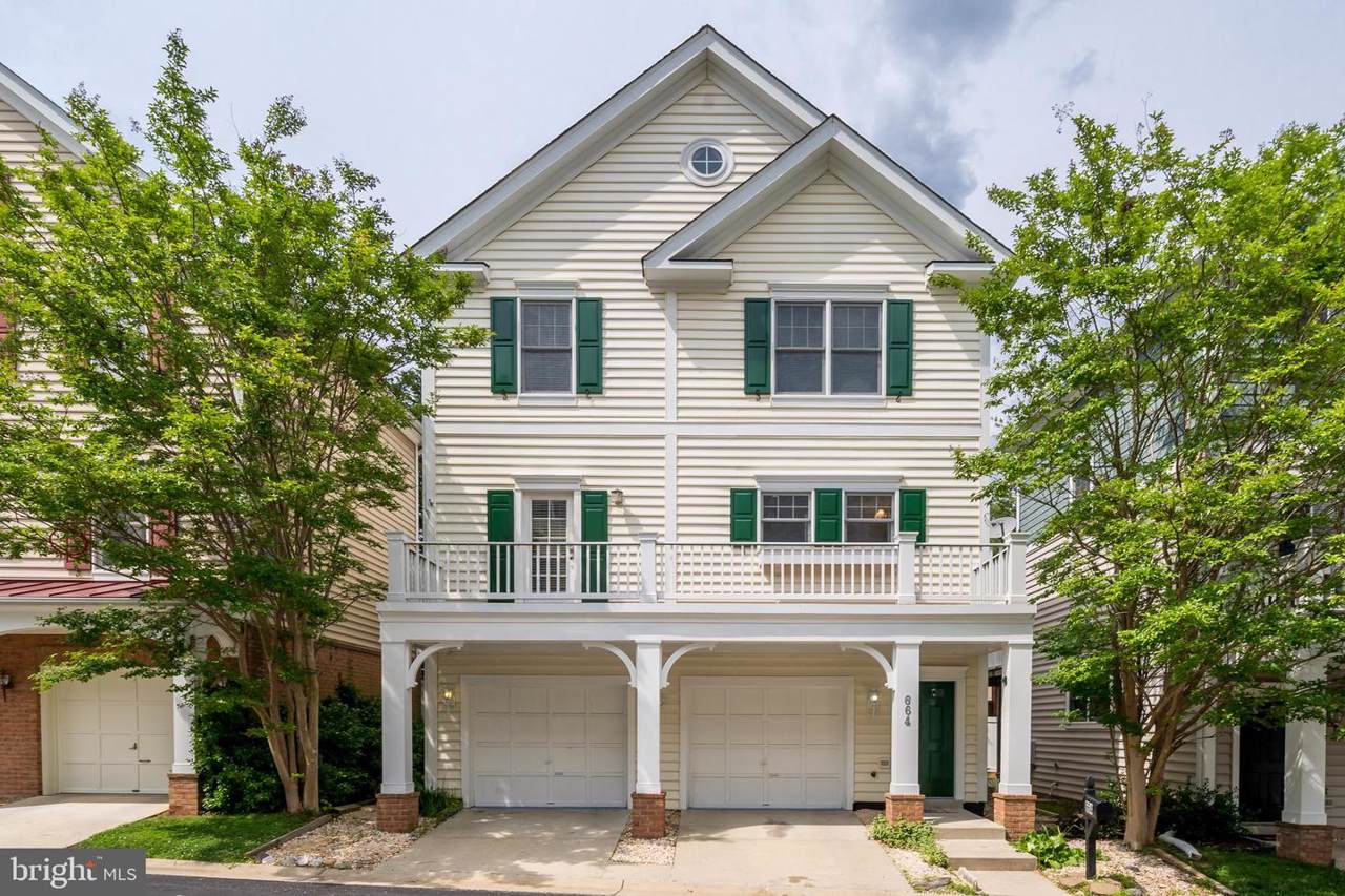 664 Heathwalk Mews - Photo 1