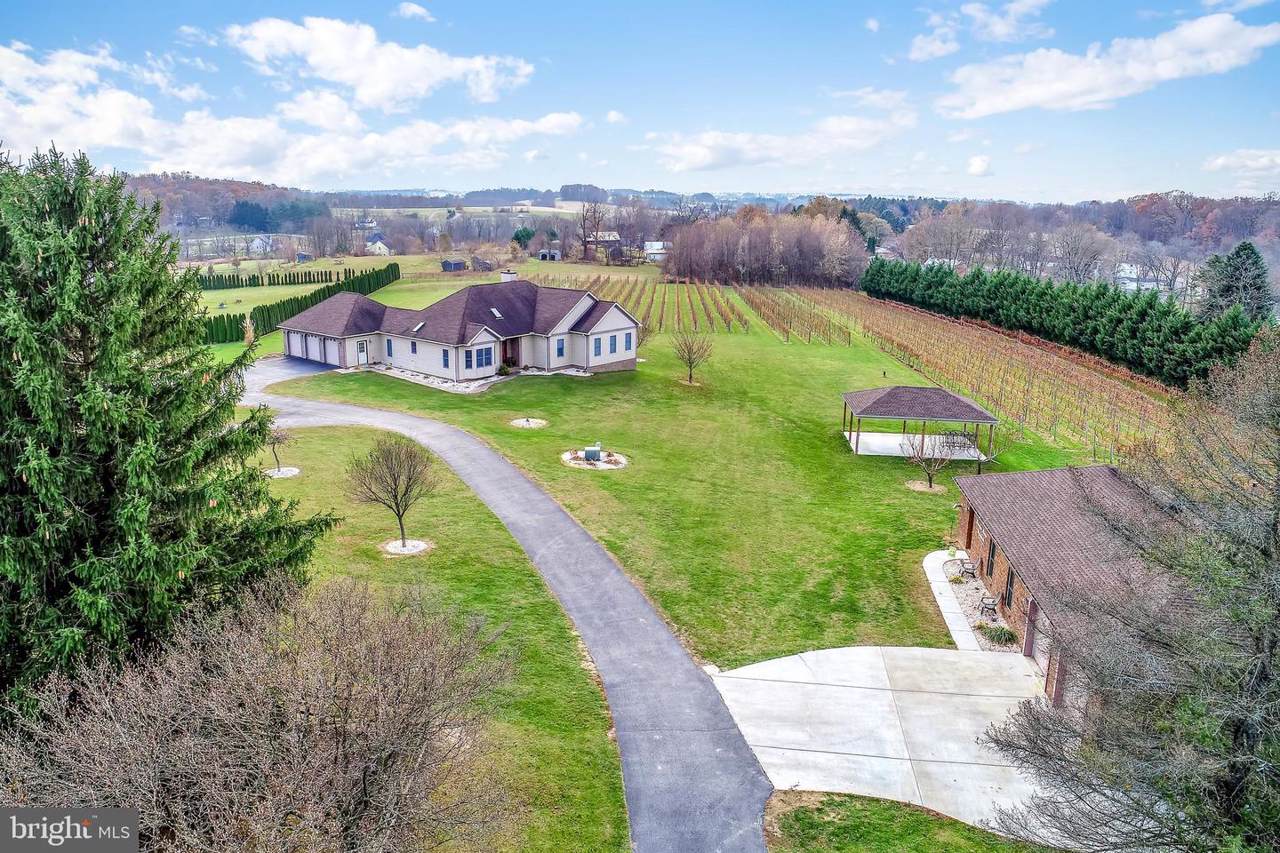 932 Hill Top Dr S - Photo 1