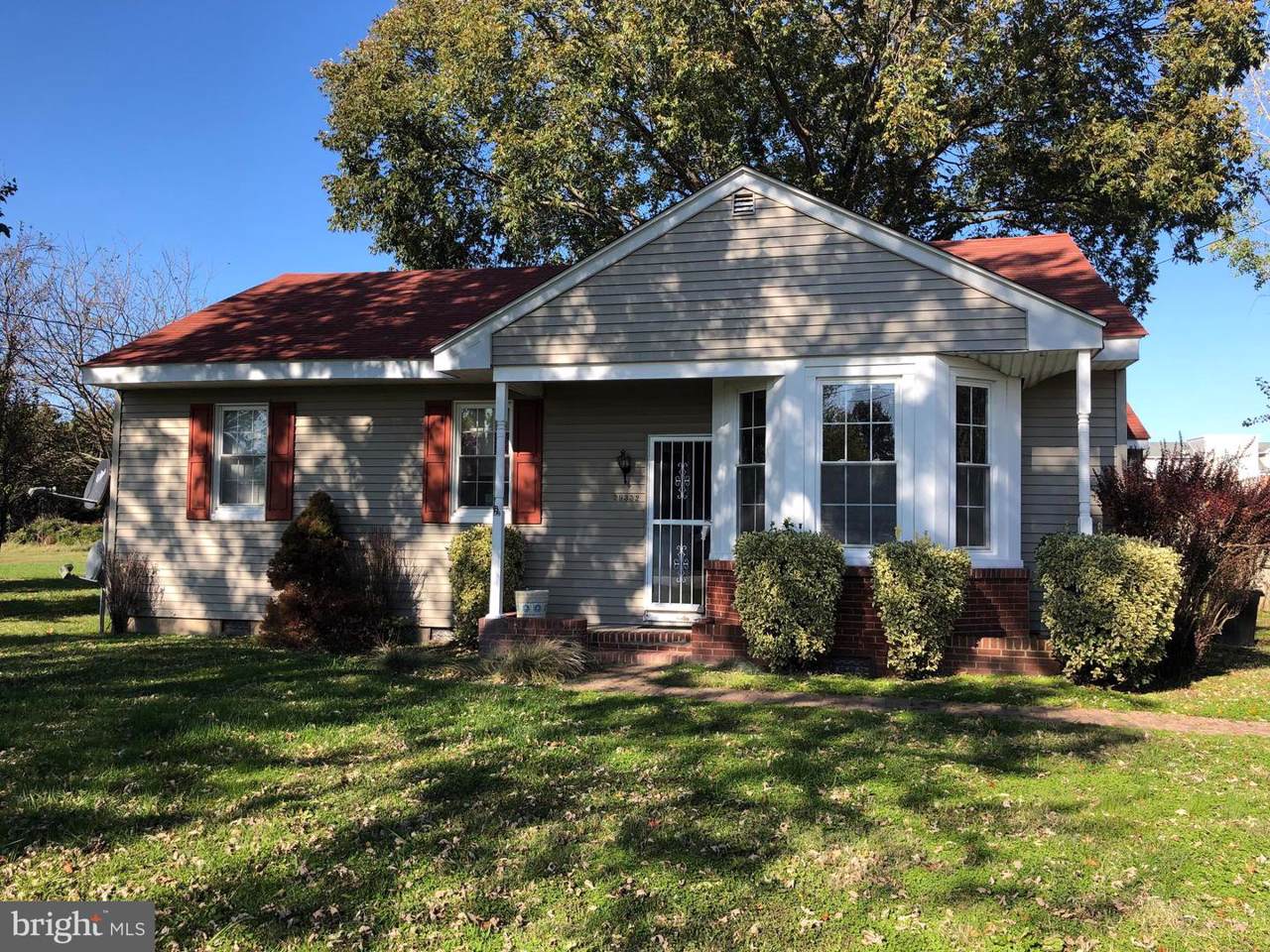 29332 Greenfield Avenue - Photo 1