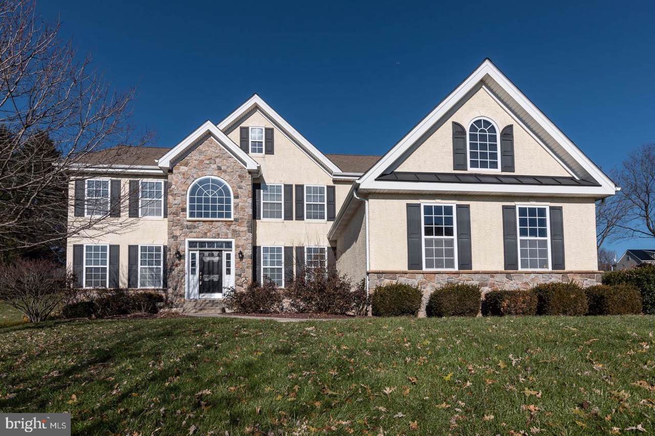 101 Cezanne Court - Photo 1