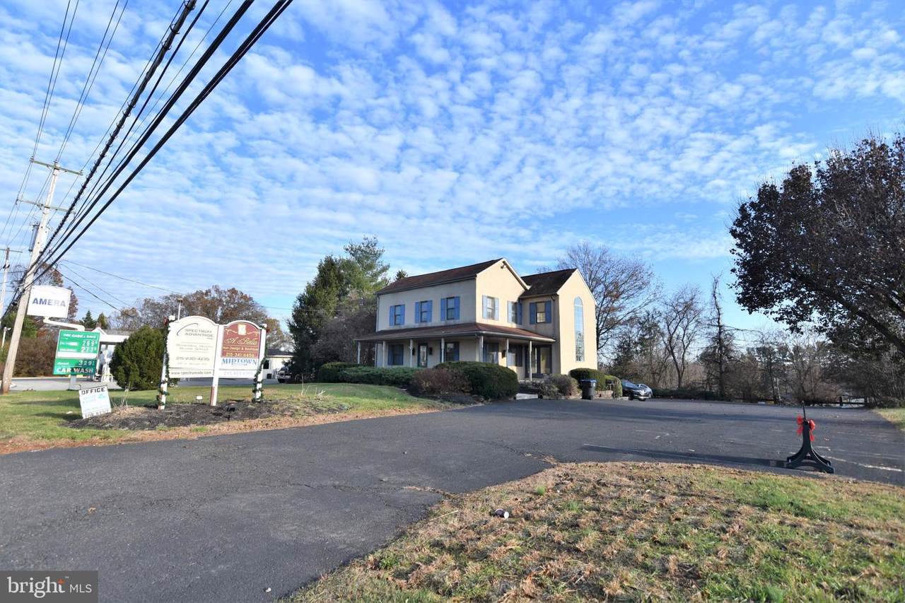 210 Butler Avenue - Photo 1