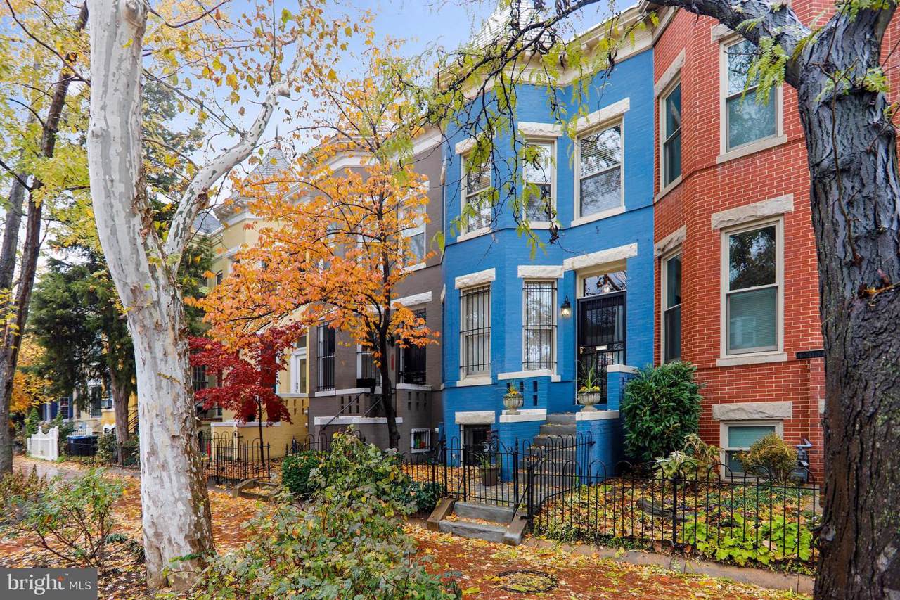 516 G Street - Photo 1