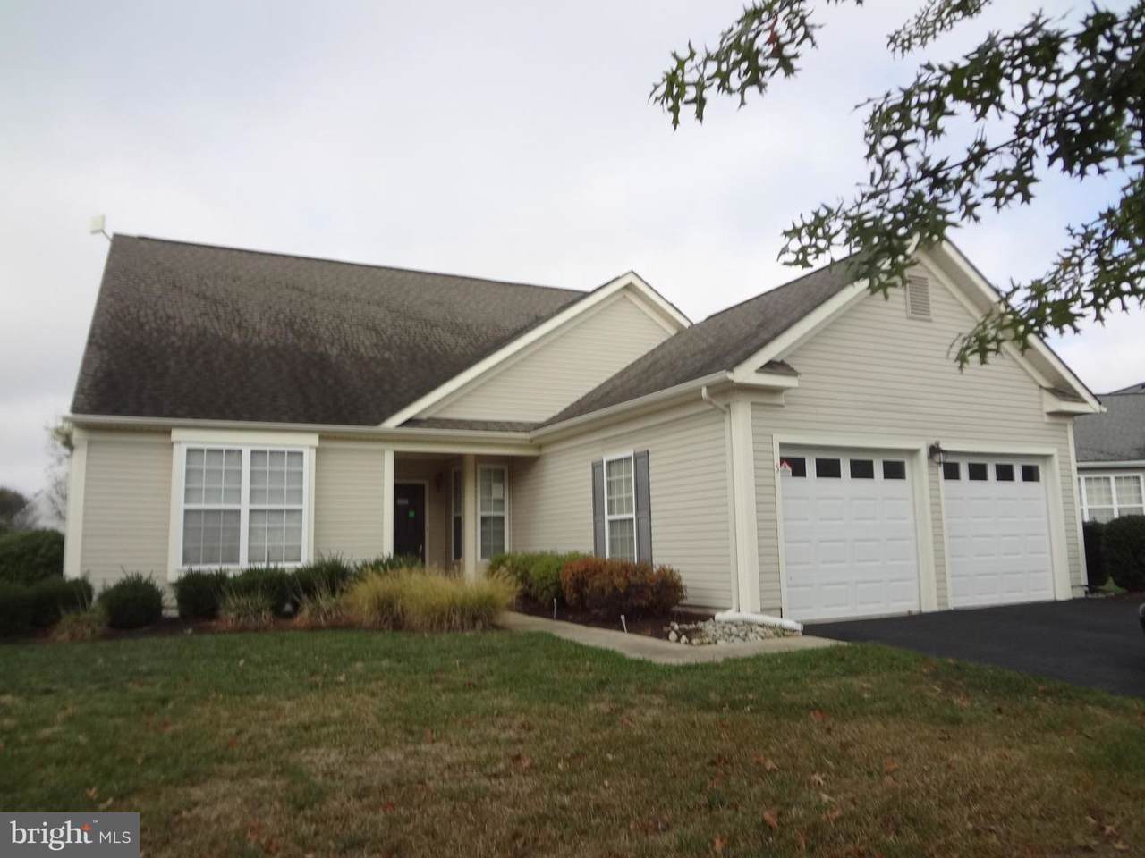 6 Springmill Drive - Photo 1