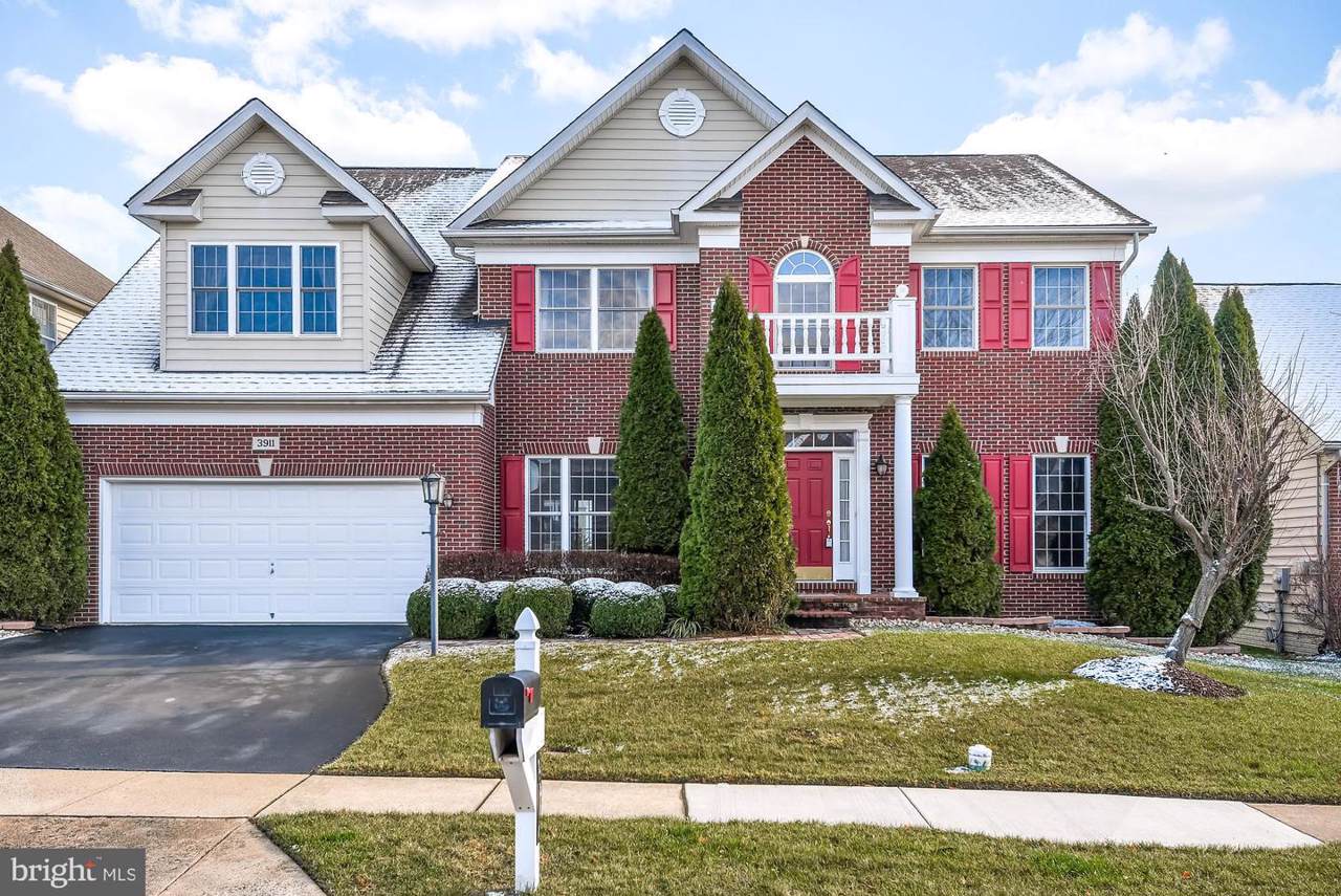 3911 Aberdeen Way - Photo 1
