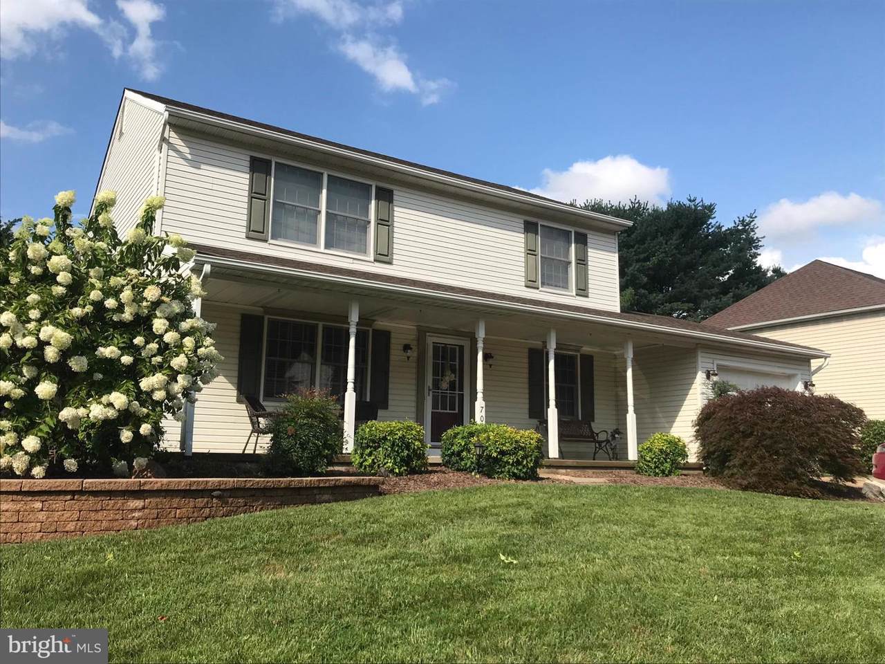 702 Clara Terrace - Photo 1
