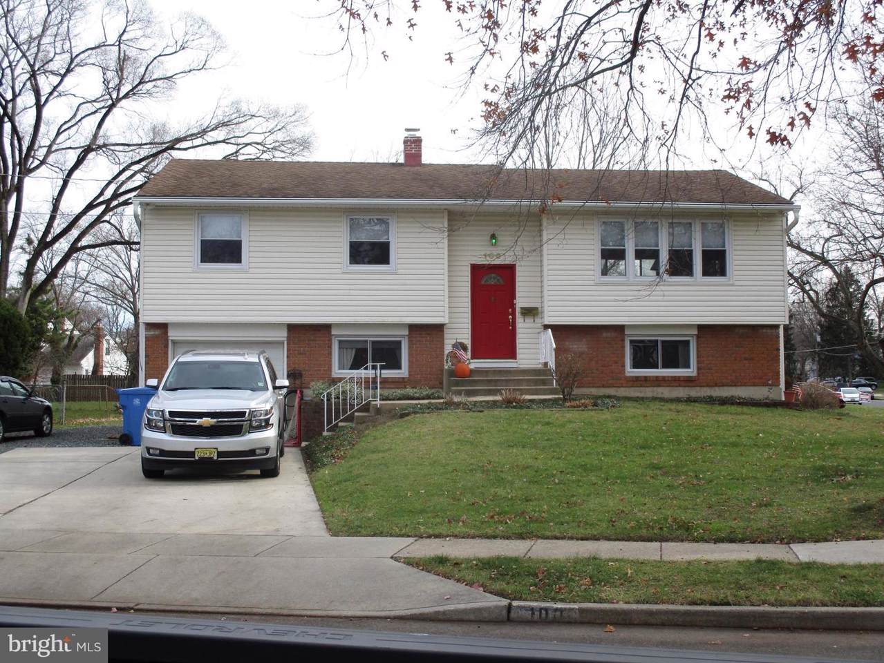 100 Collins Drive - Photo 1