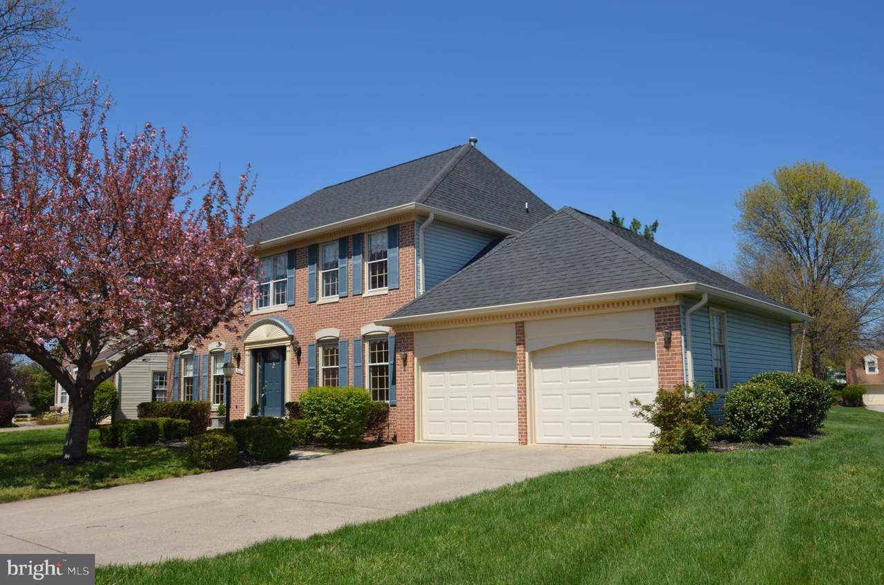 5260 Glen Meadow Road - Photo 1