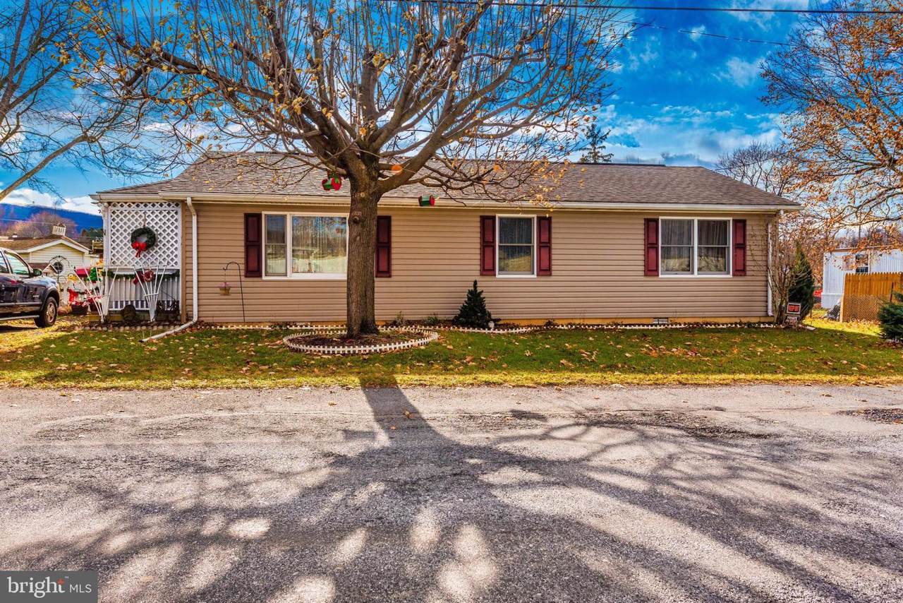 11818 Broad Street - Photo 1