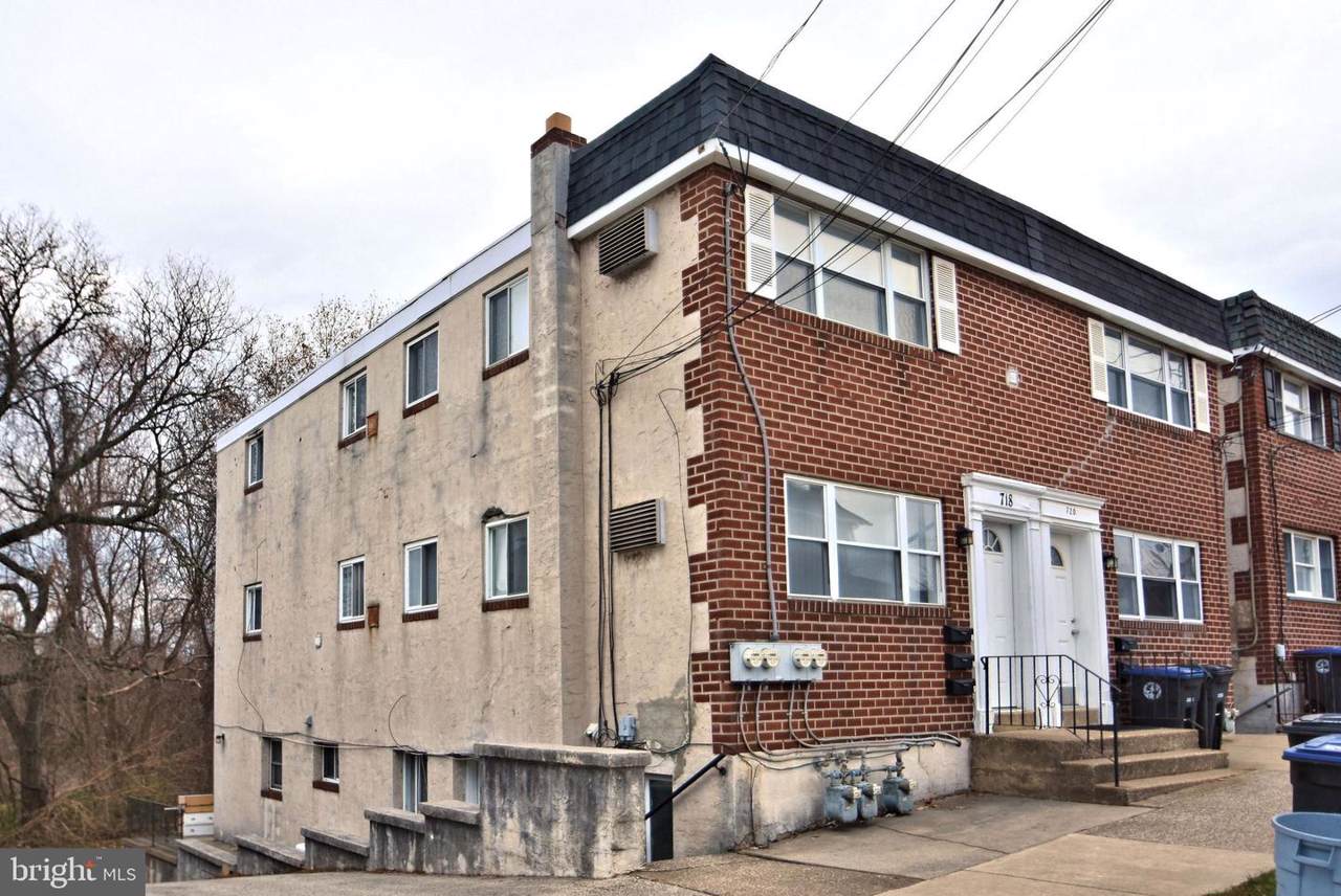 718 Maple Street - Photo 1