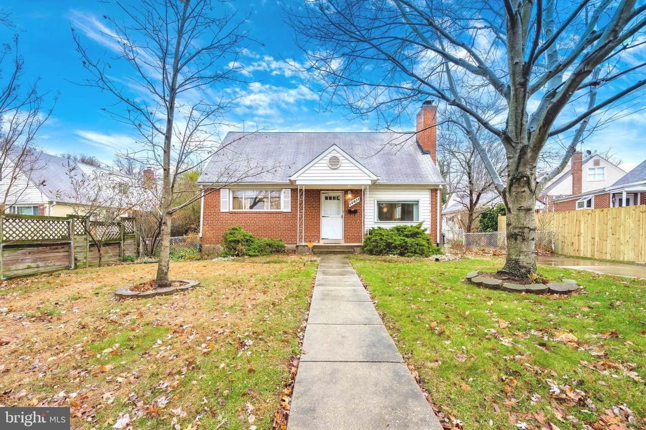 12611 Bushey Drive - Photo 1