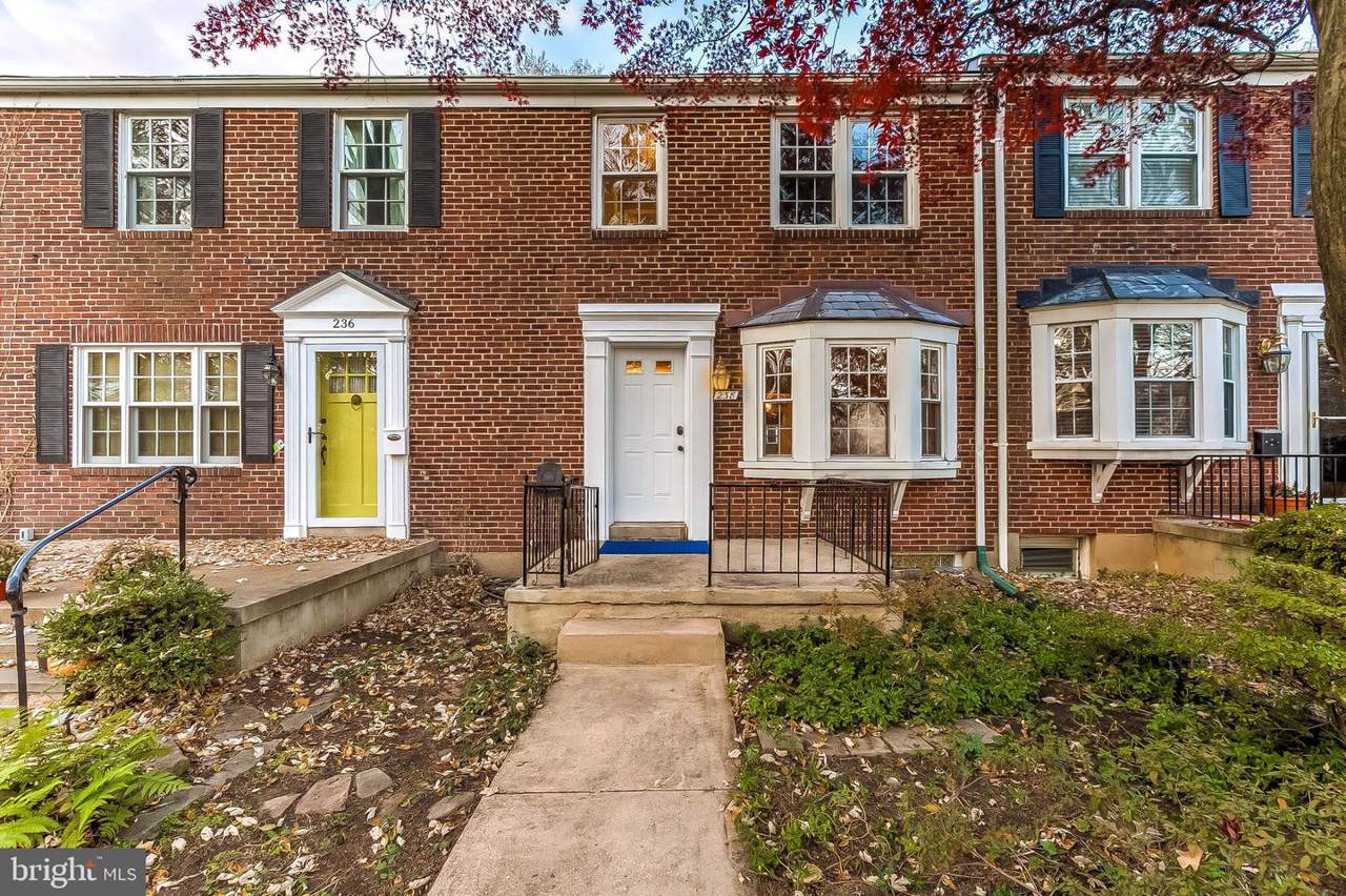 238 Stevenson Lane - Photo 1