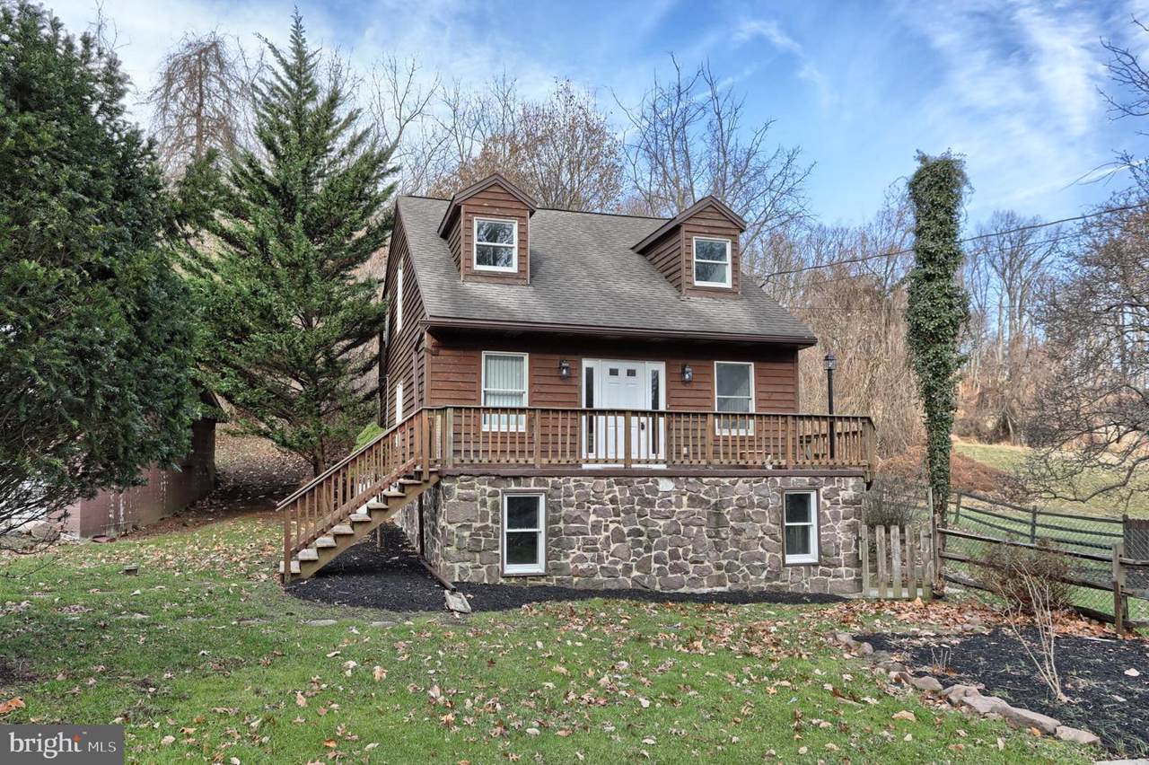 417 Hilltop Road - Photo 1